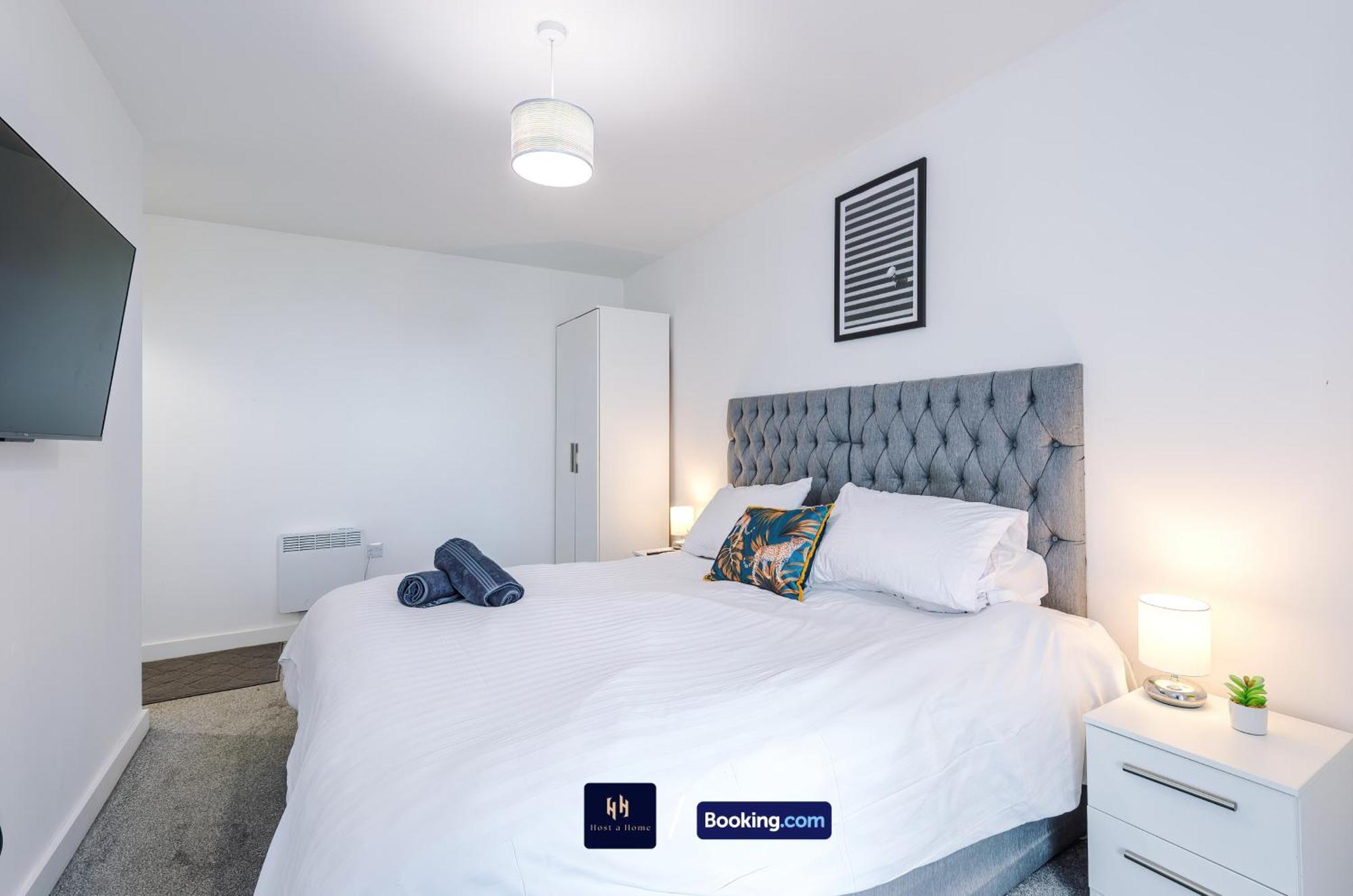 2 Extra Large Bedroom By Host A Short Lets & Serviced With Free Wifi