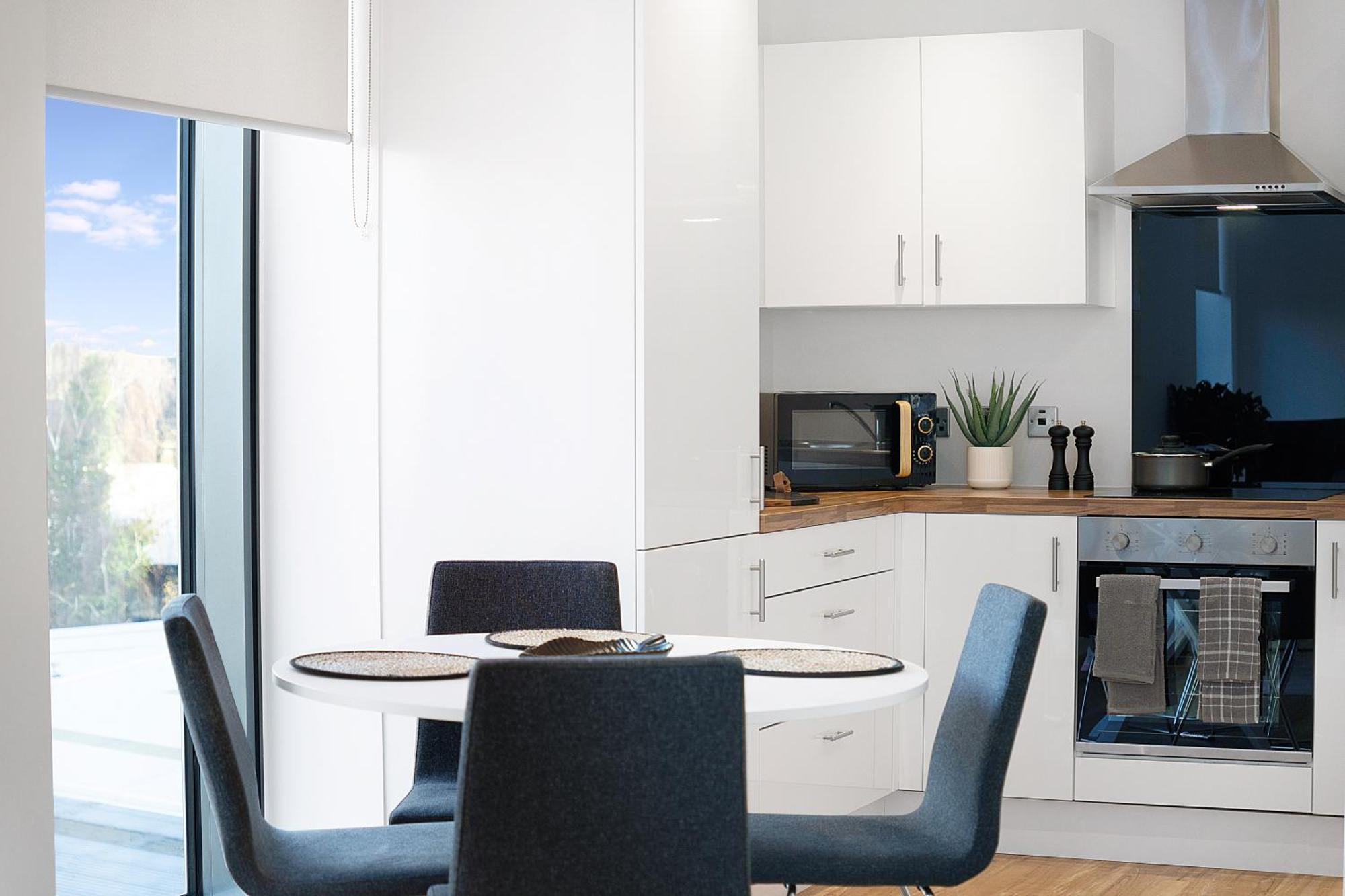 New! 2br In Media *
