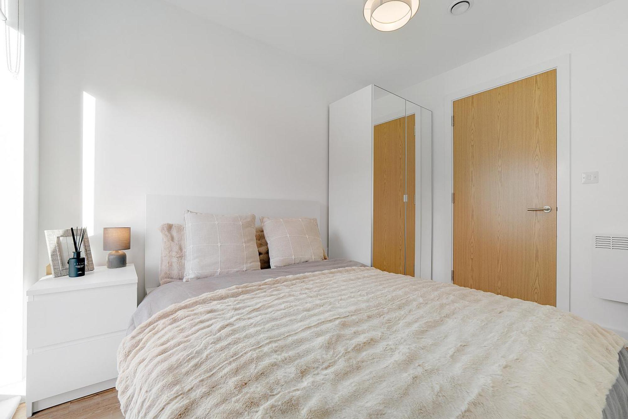 New! 2br In Media * Manchester