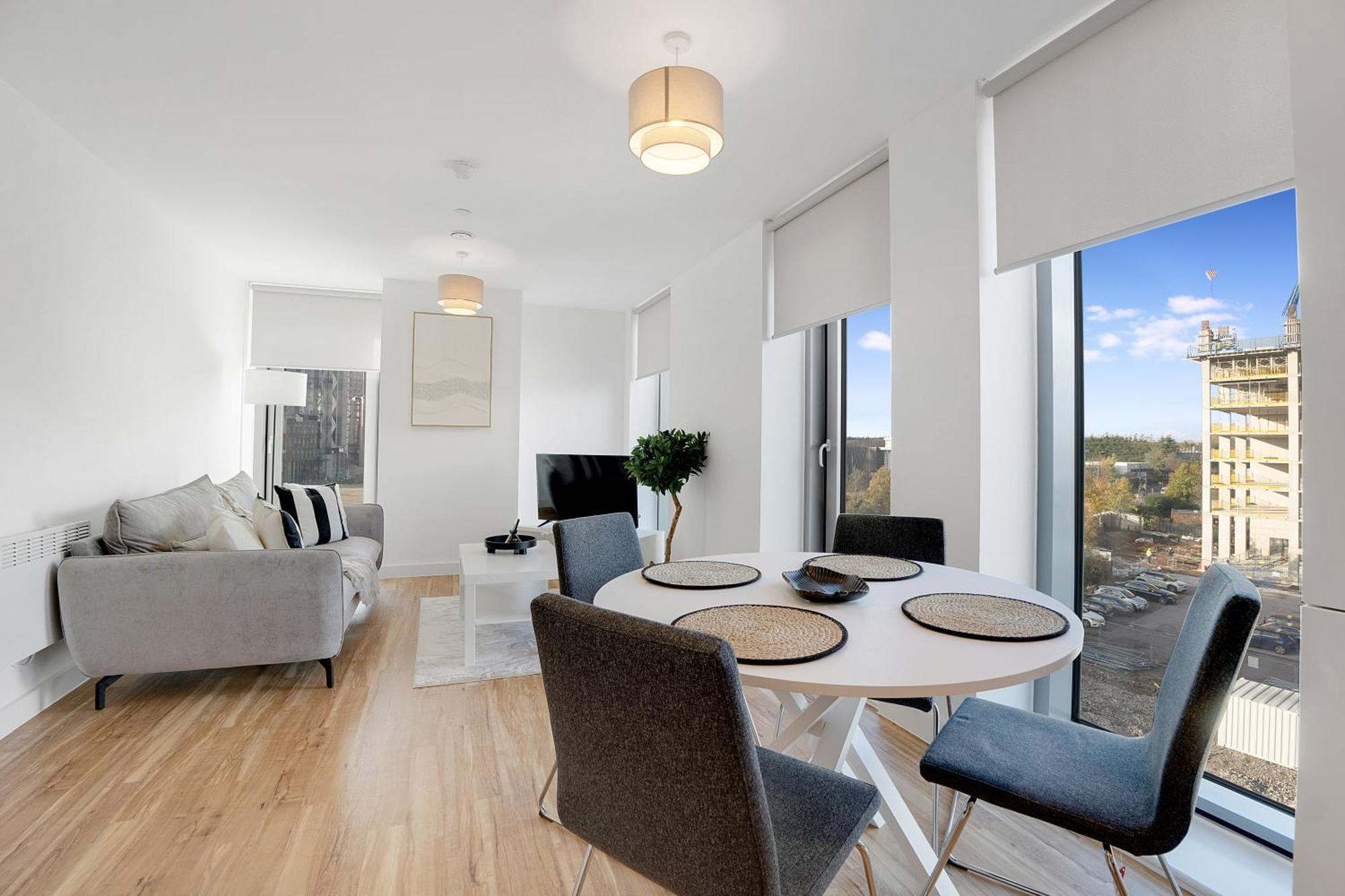 New! 2br In Media Apartment