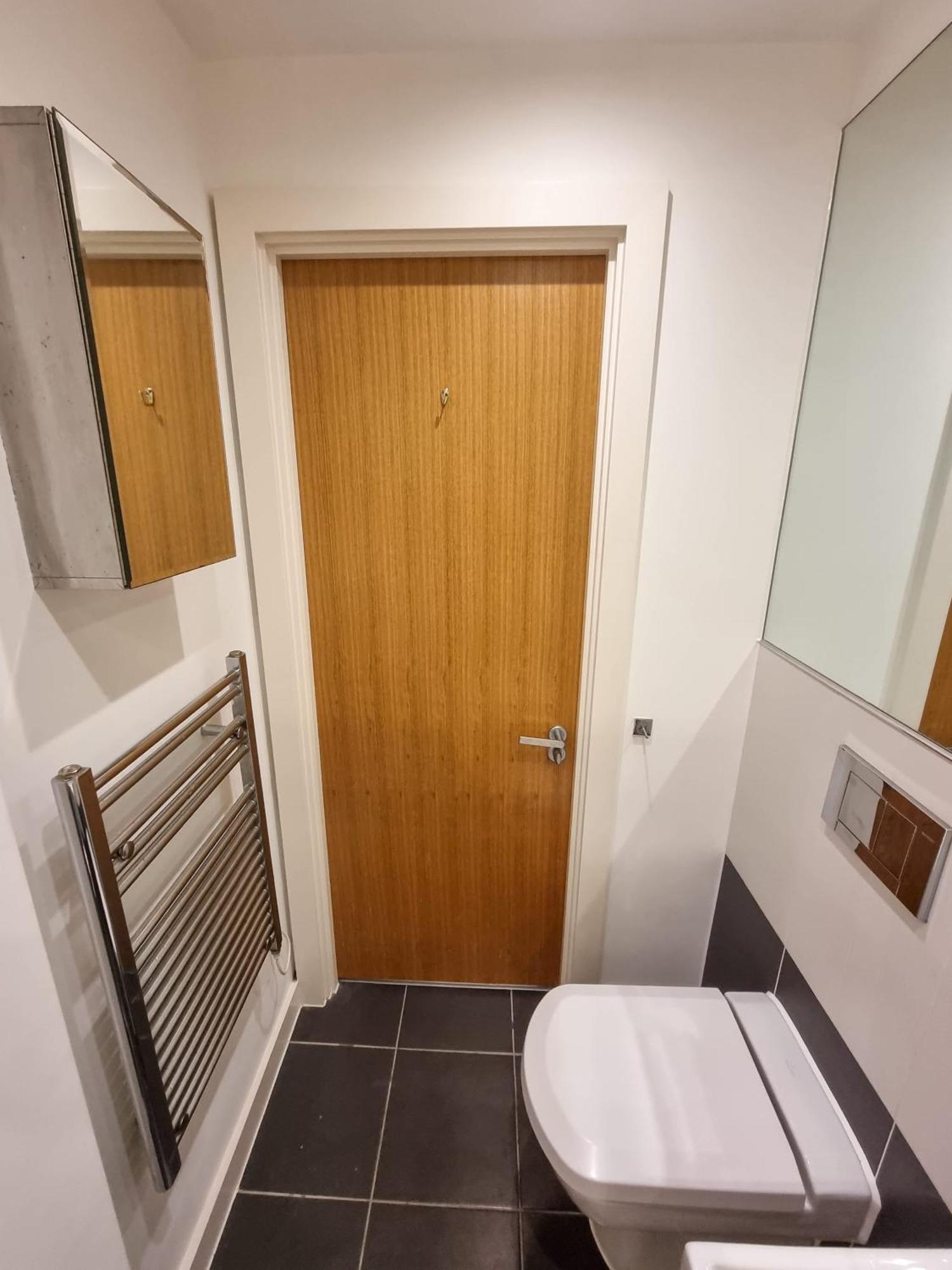 Apartment Canal Side Flat By Superhost *