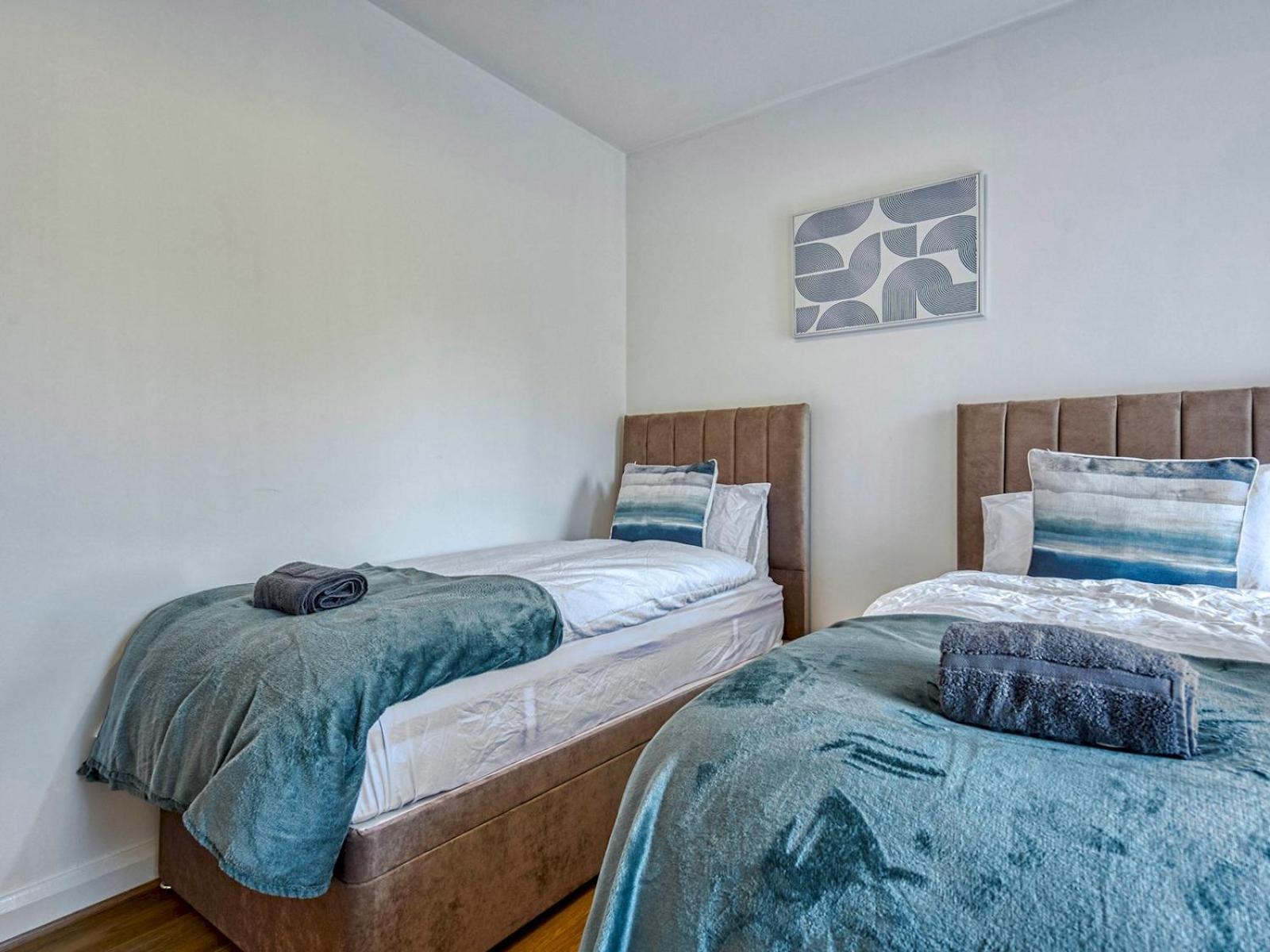 Apartment Pass The Keys Luxury In Center Parking