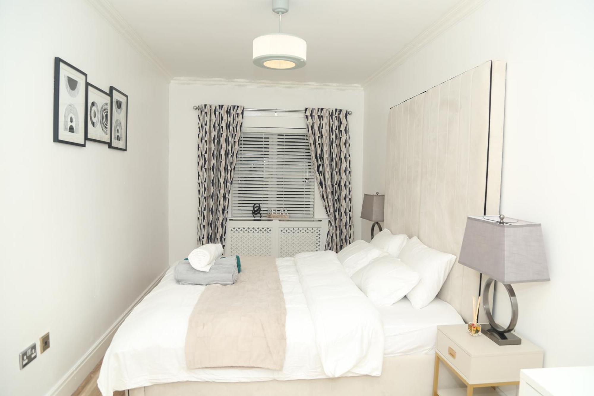 Mdz Luxe Stays-sleeps 6 *