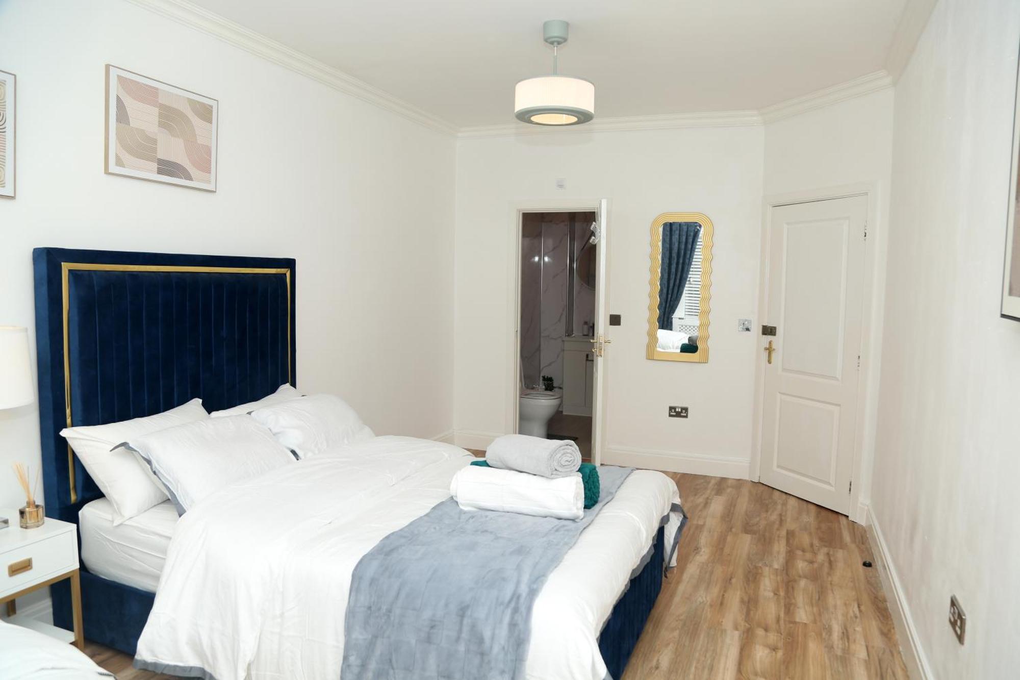 Mdz Luxe Stays-sleeps 6 Apartment *