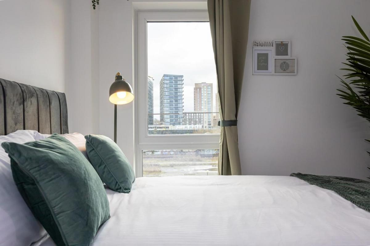 Manchestercentre , Salford, Lakeside Apartment *