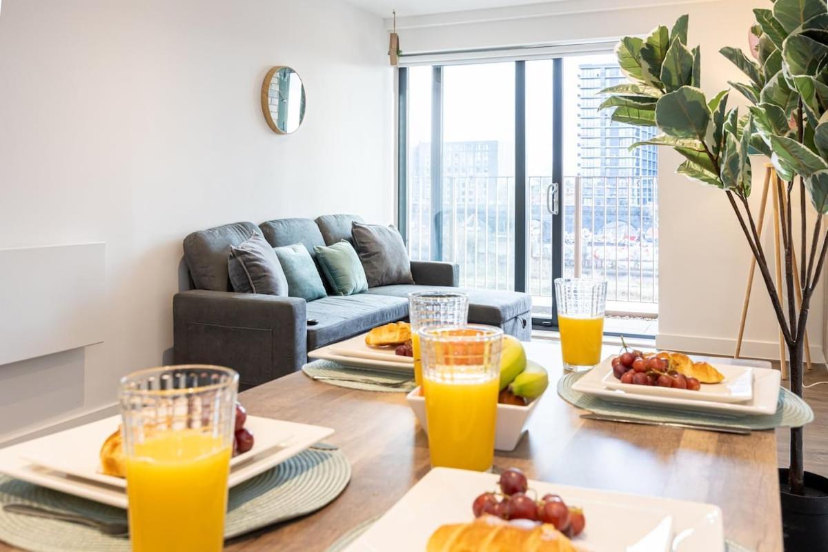 Manchestercentre , Salford, Lakeside Apartment