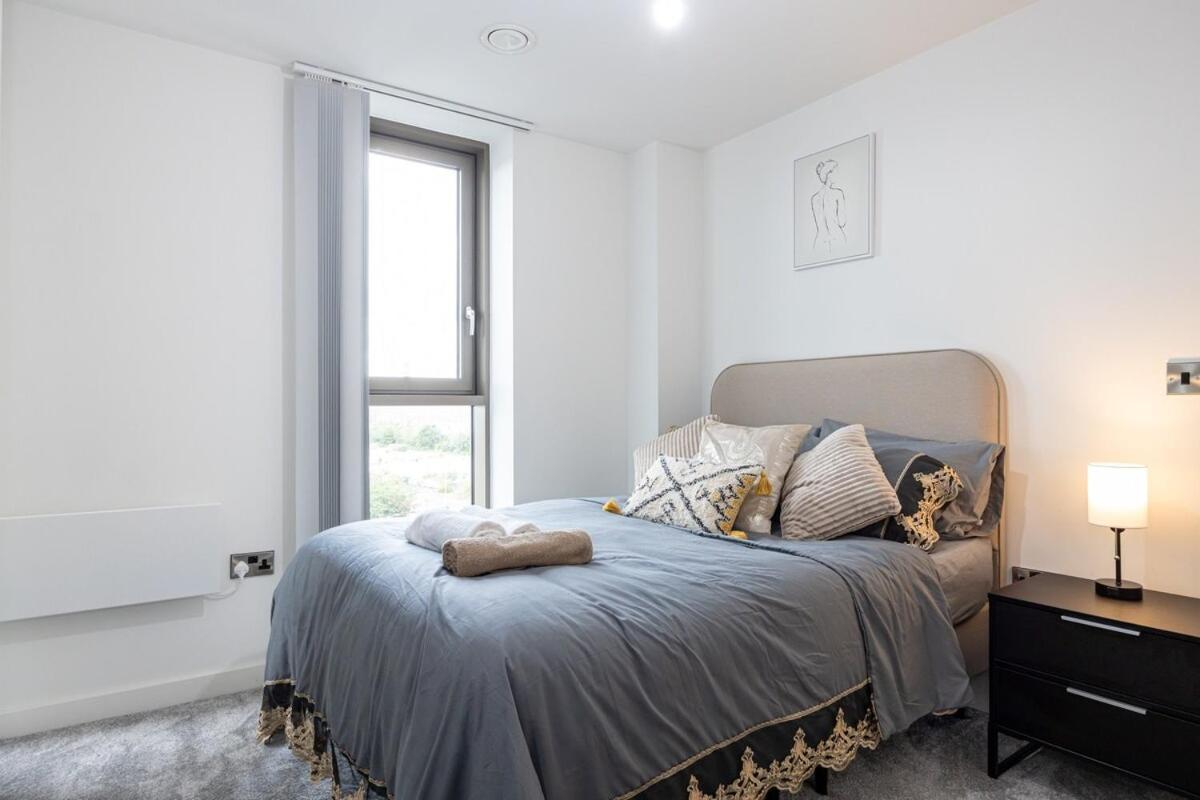 2 Bedroom In Apartment