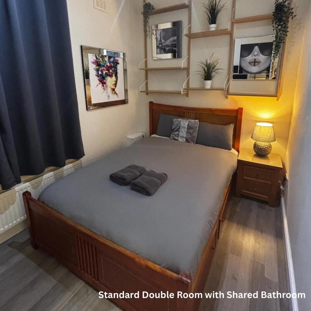 Hendham House 2*