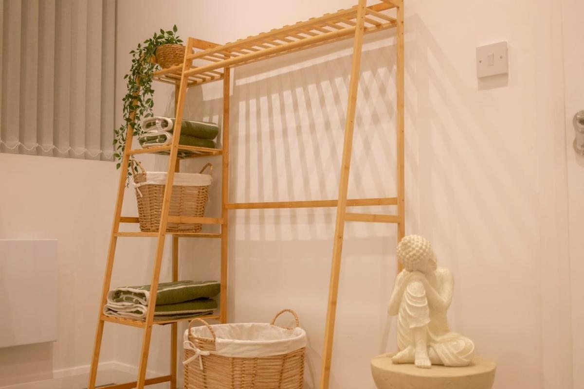 Brand New Cosy Stay! Manchester