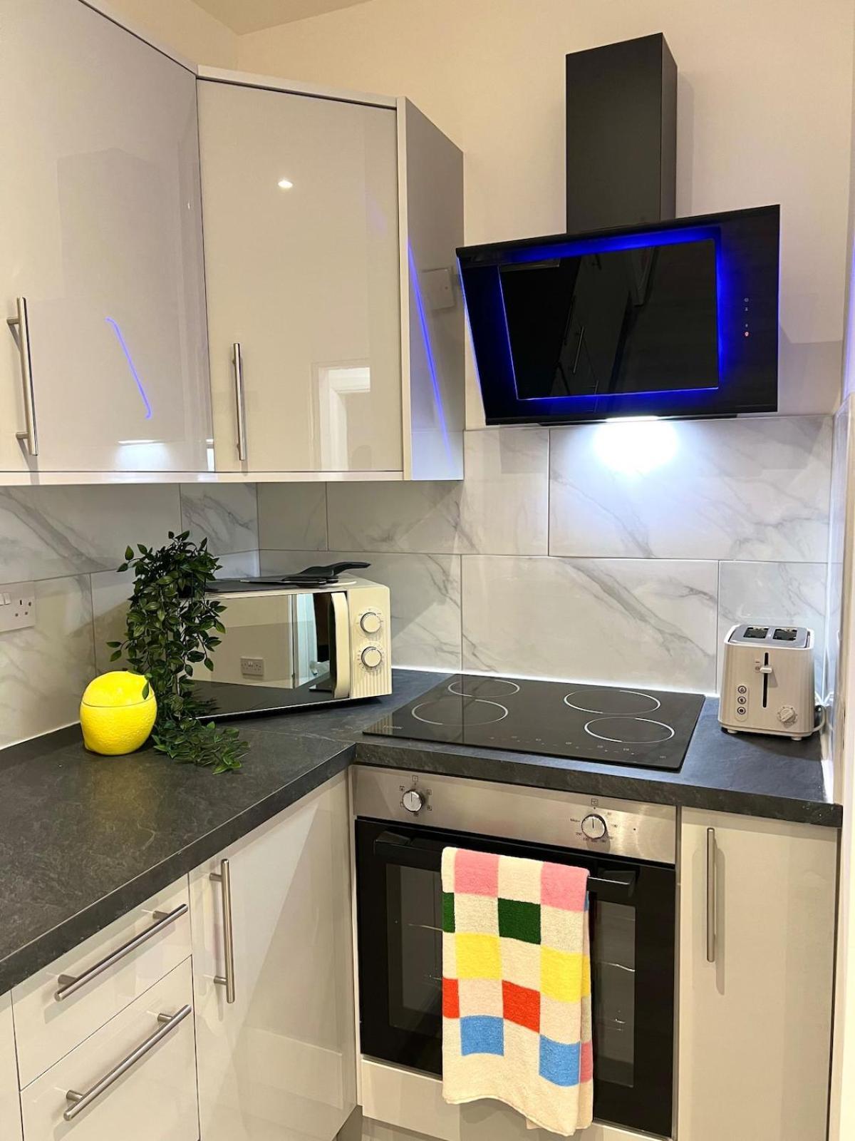 Brand New Cosy Stay! *