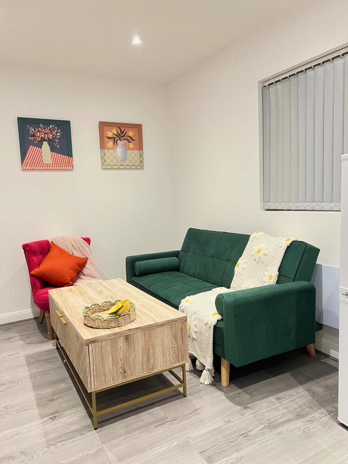 Brand New Cosy Stay! *