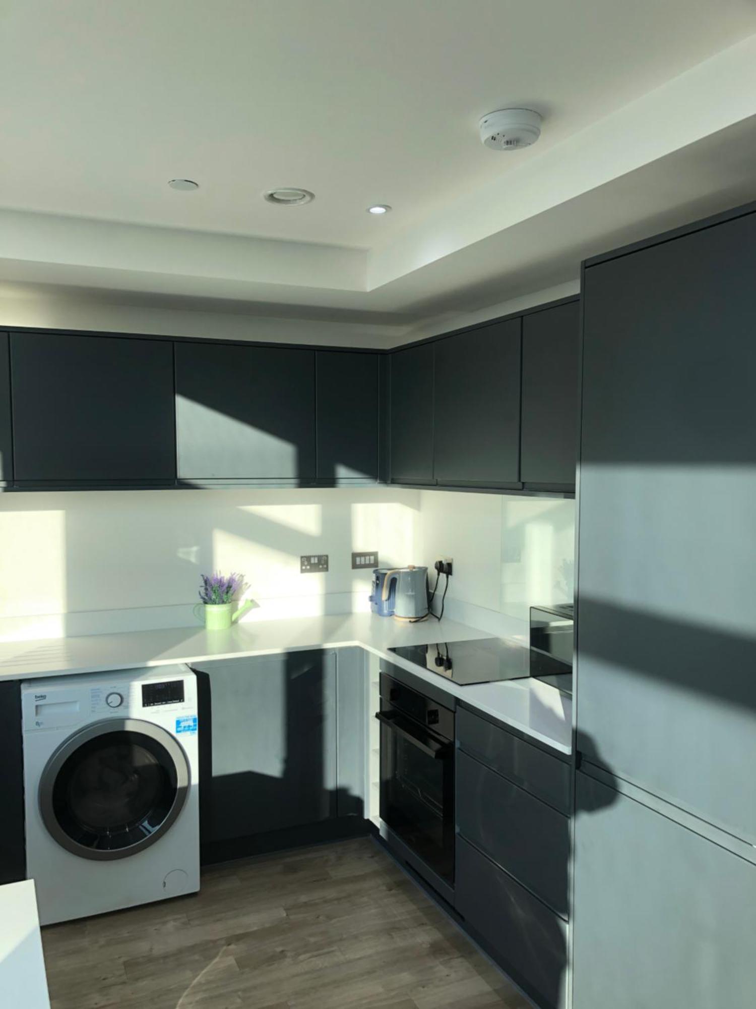 Prime Central-luxury 1br Apartment-free Parking-fast Wi-fi Apartment