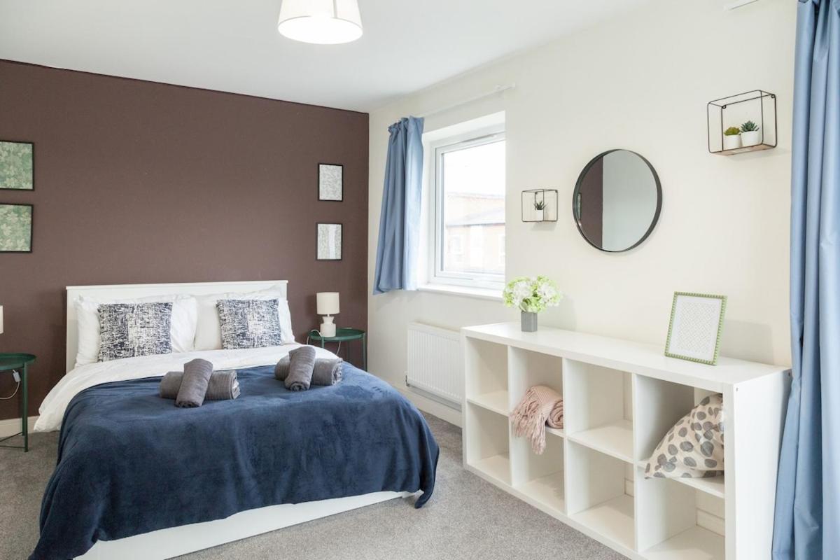 Holiday home Exquisite 4 Bedroom 2 Bath Parking Etihad Stadium Manchester