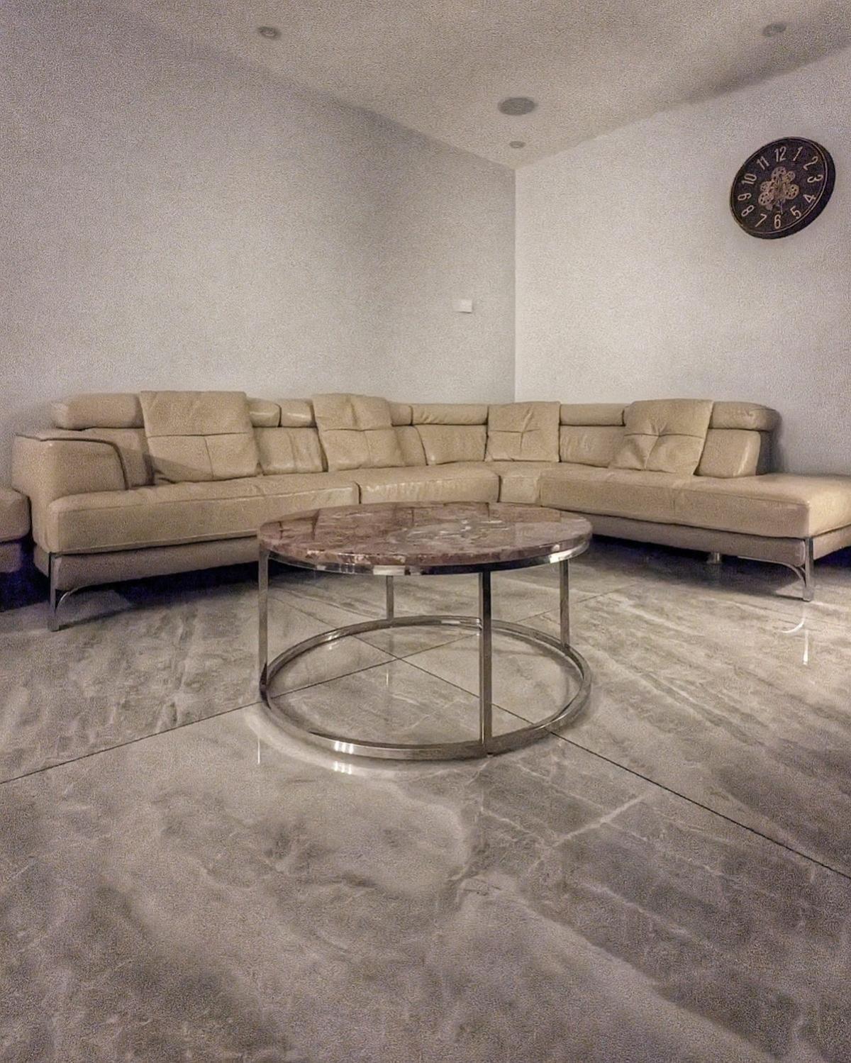 Beautiful 5 Bedroom Sleeps 12 People In *