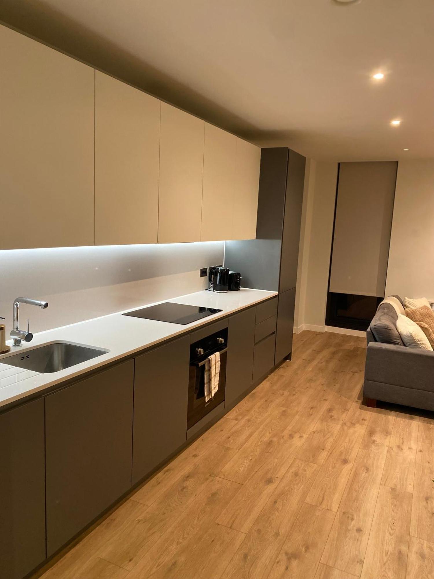 Bohemian With Terrace & Gym Apartment Manchester