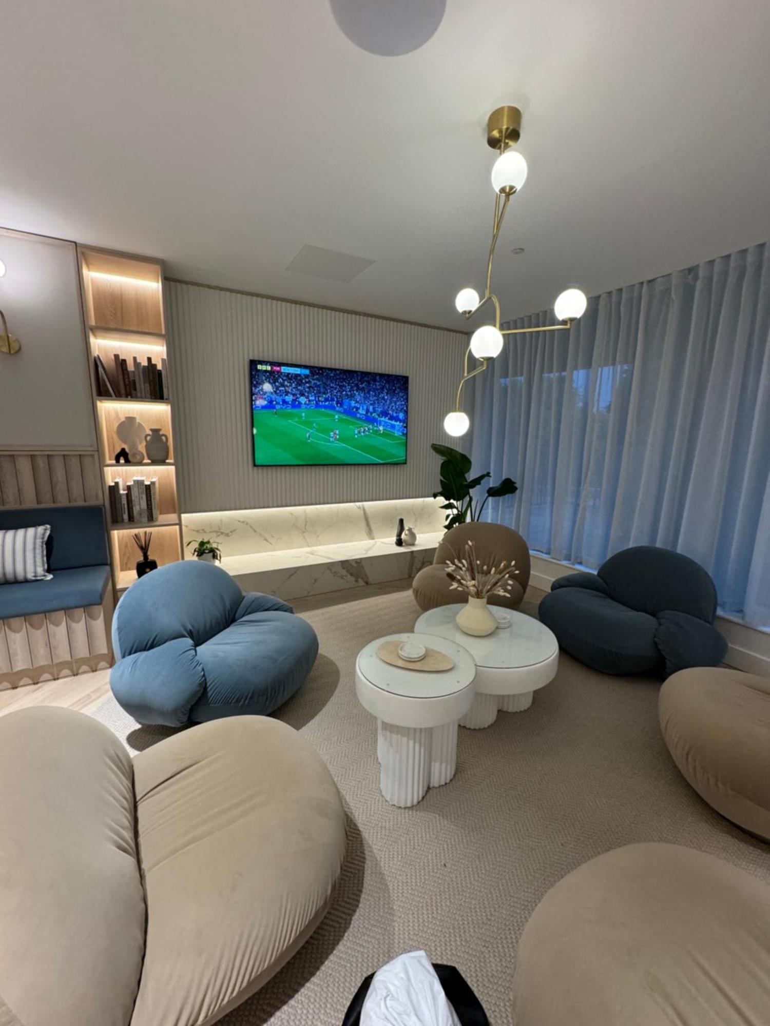 3 Bedroom Penthouse In The City Centre Deansgate New Build High Floor Apartment Manchester