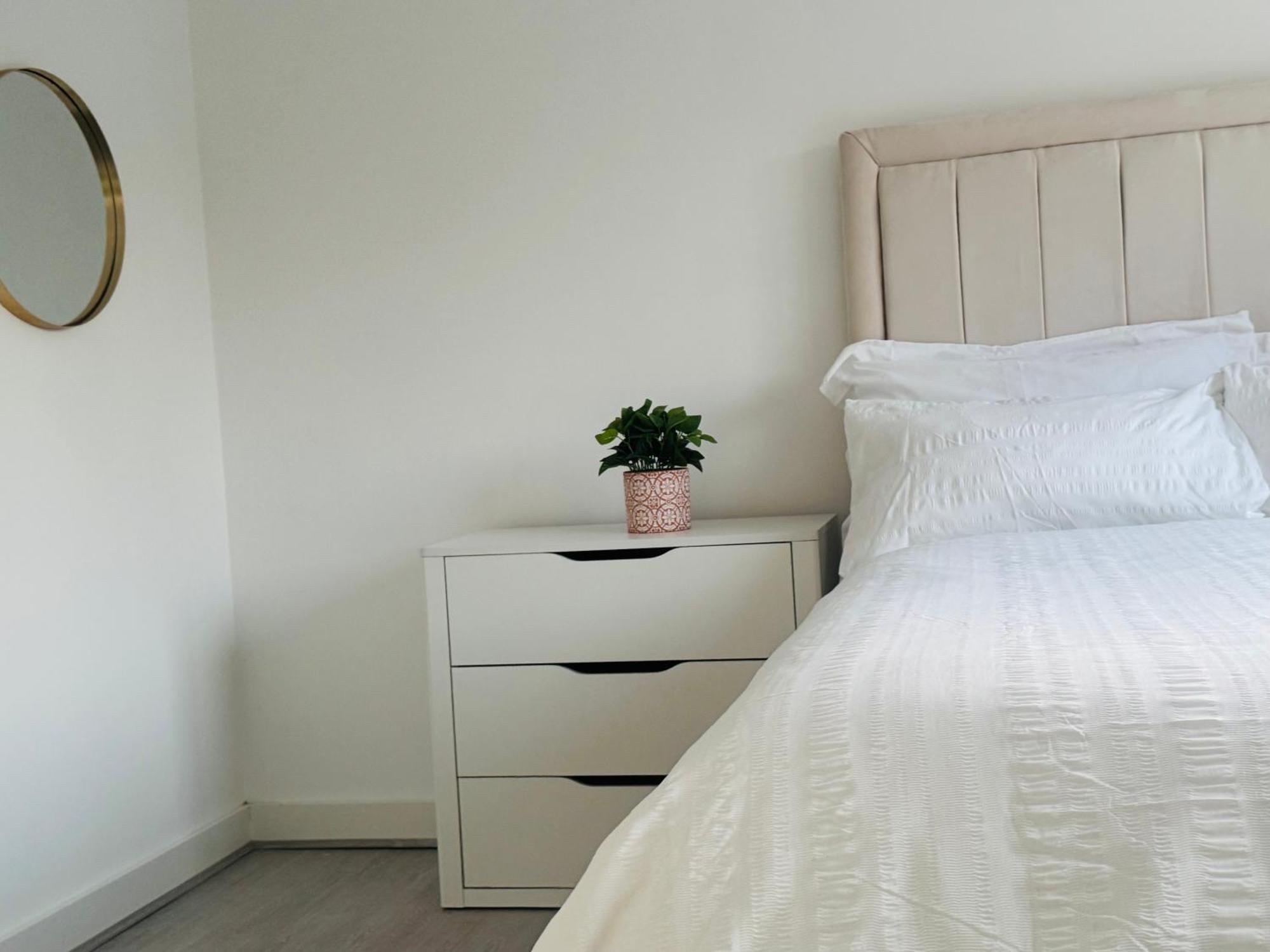 Homestay Modern New Built Kingsize Ensuite *