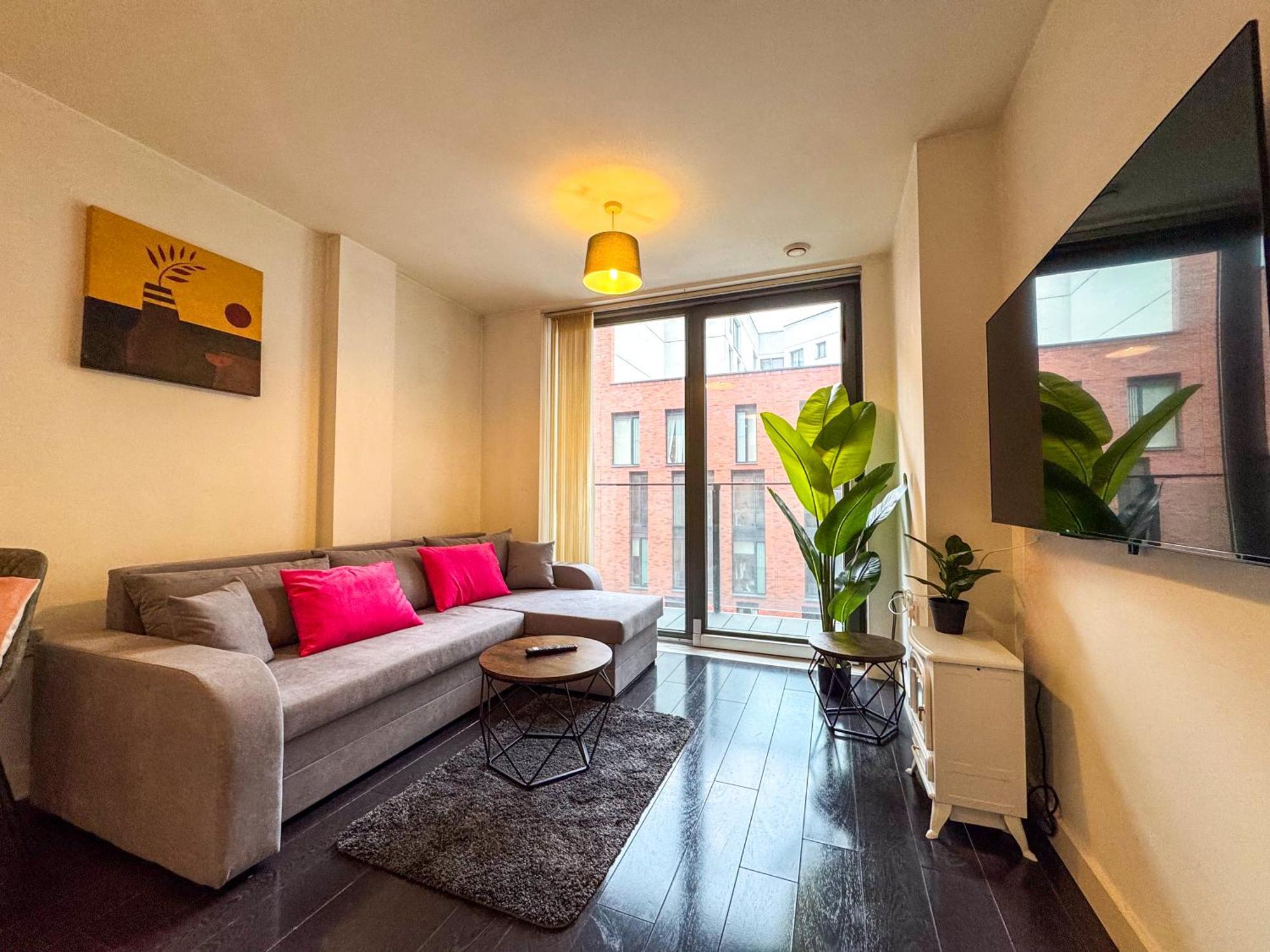 Apartment 2br - Centre - Balcony