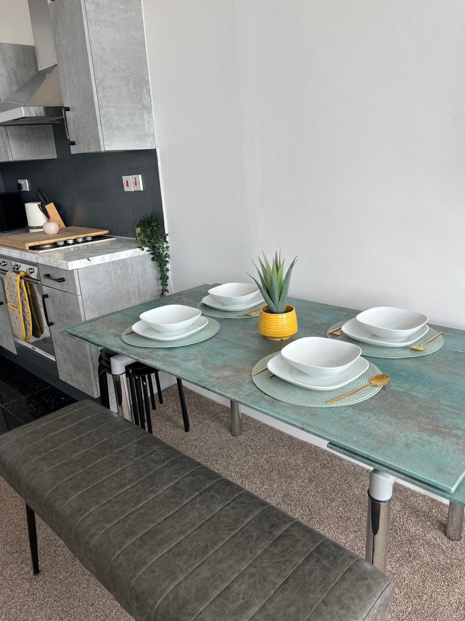 Opulent Skyline Apartment Manchester