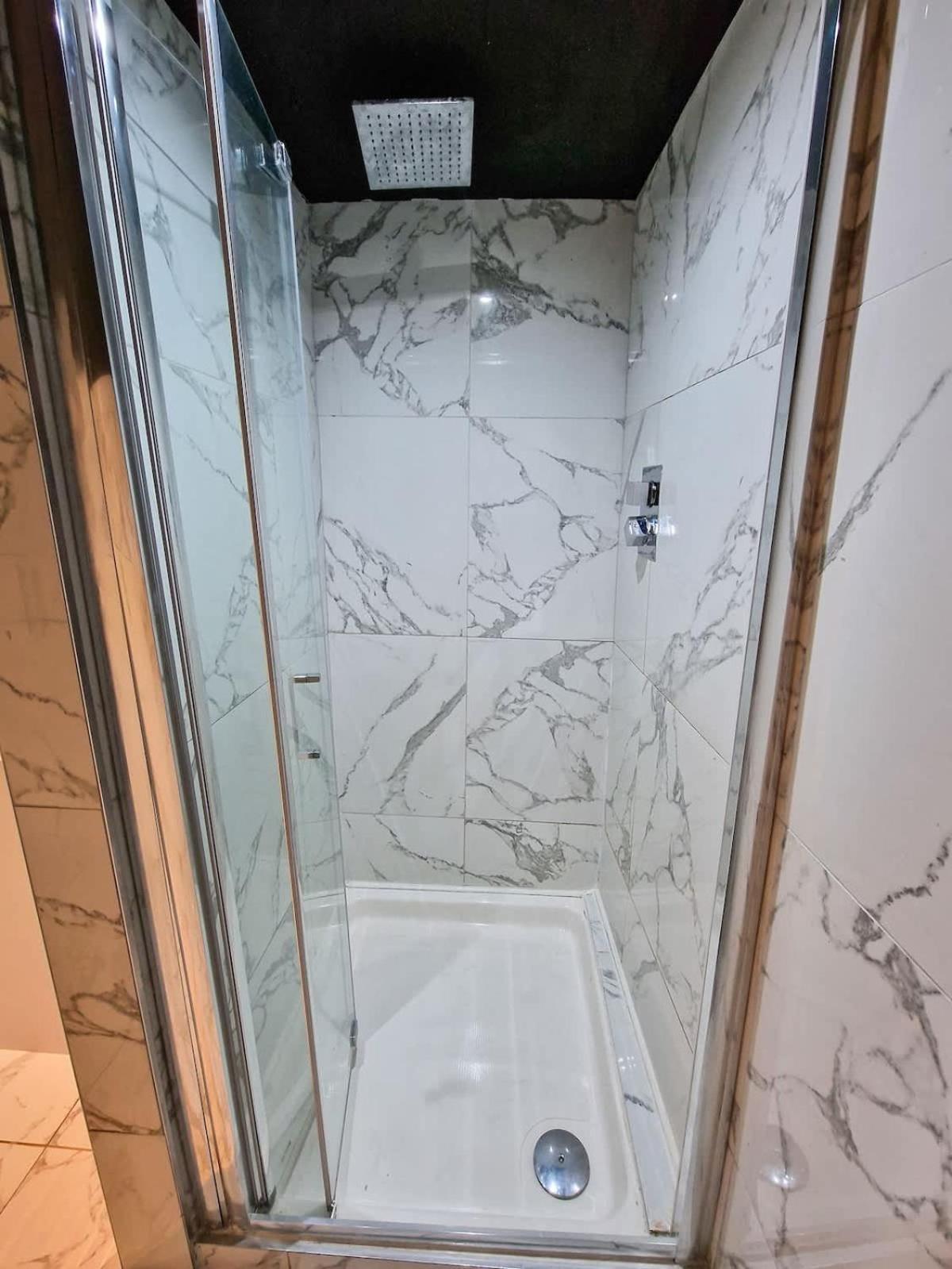 Centre Hidden Gem Sleeps 22 By Superhost * Manchester