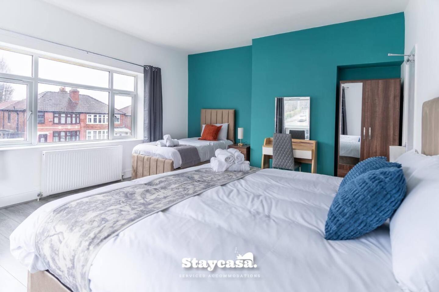 Modern 5-bed Haven Near Centre Manchester