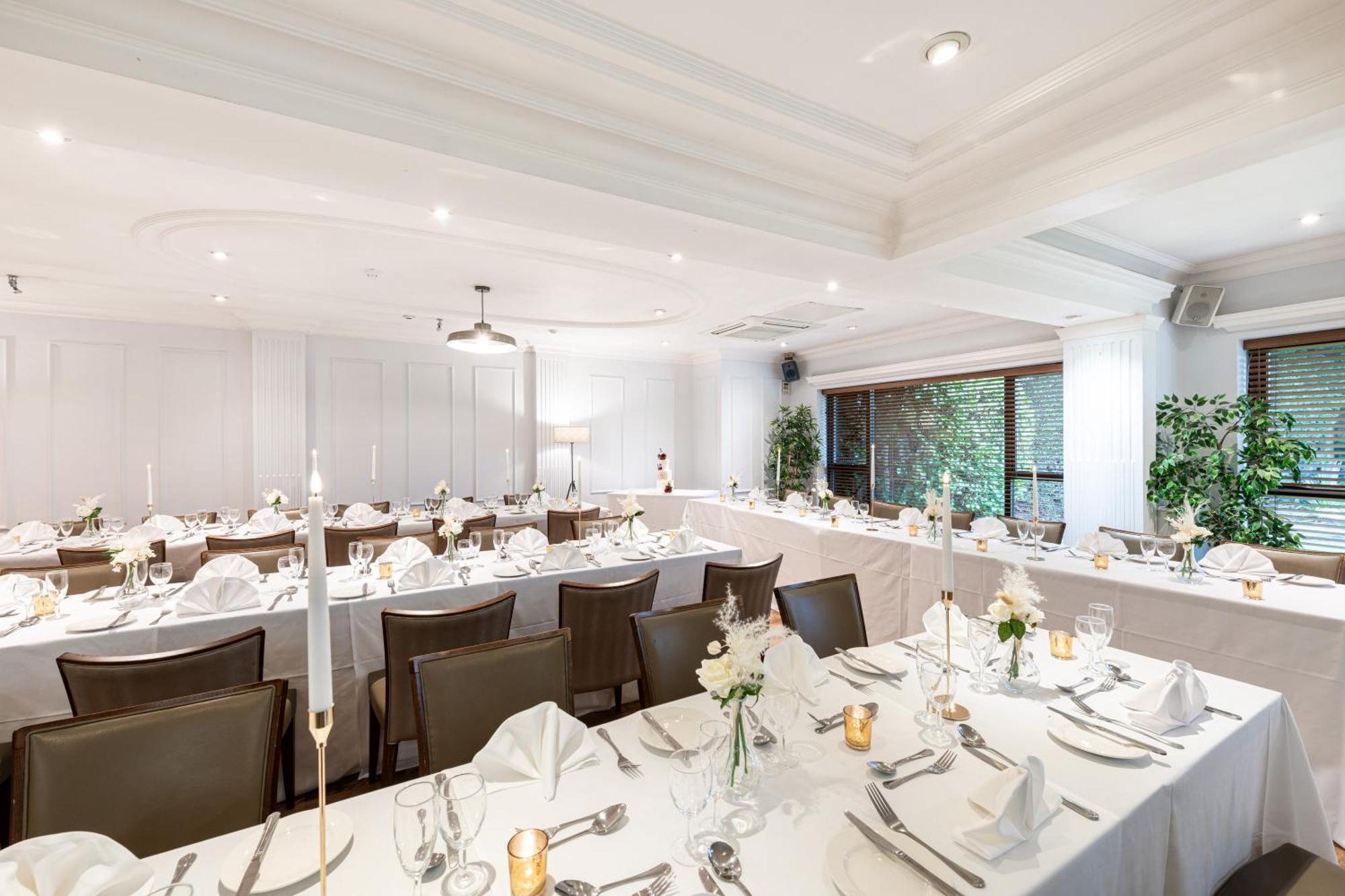 - - Oldham By Ihg