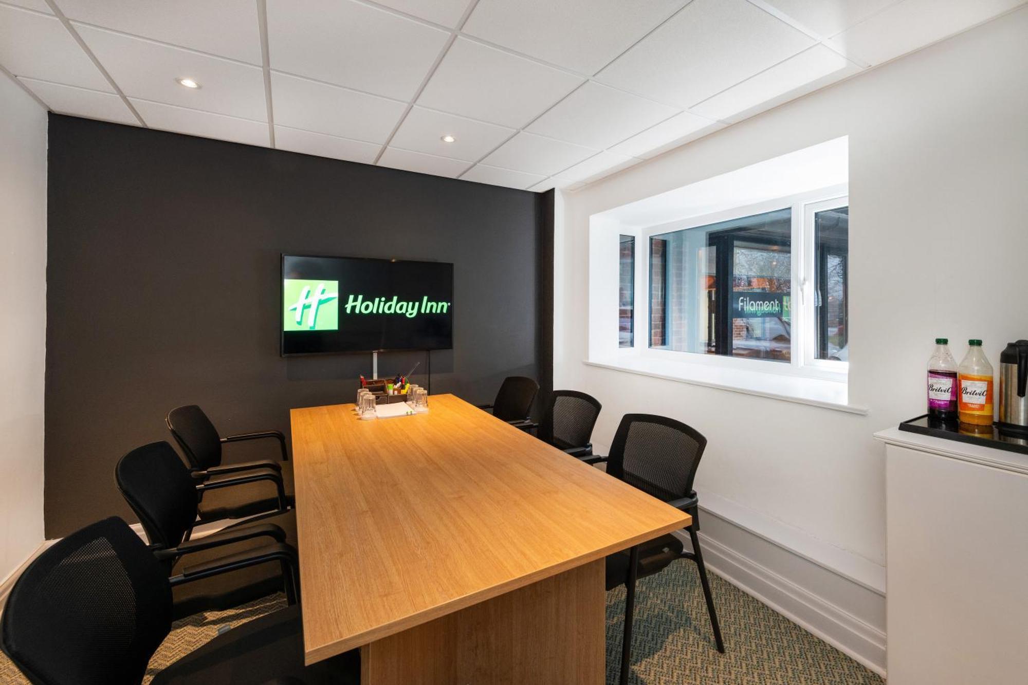 Hotel - - Oldham By Ihg 3*