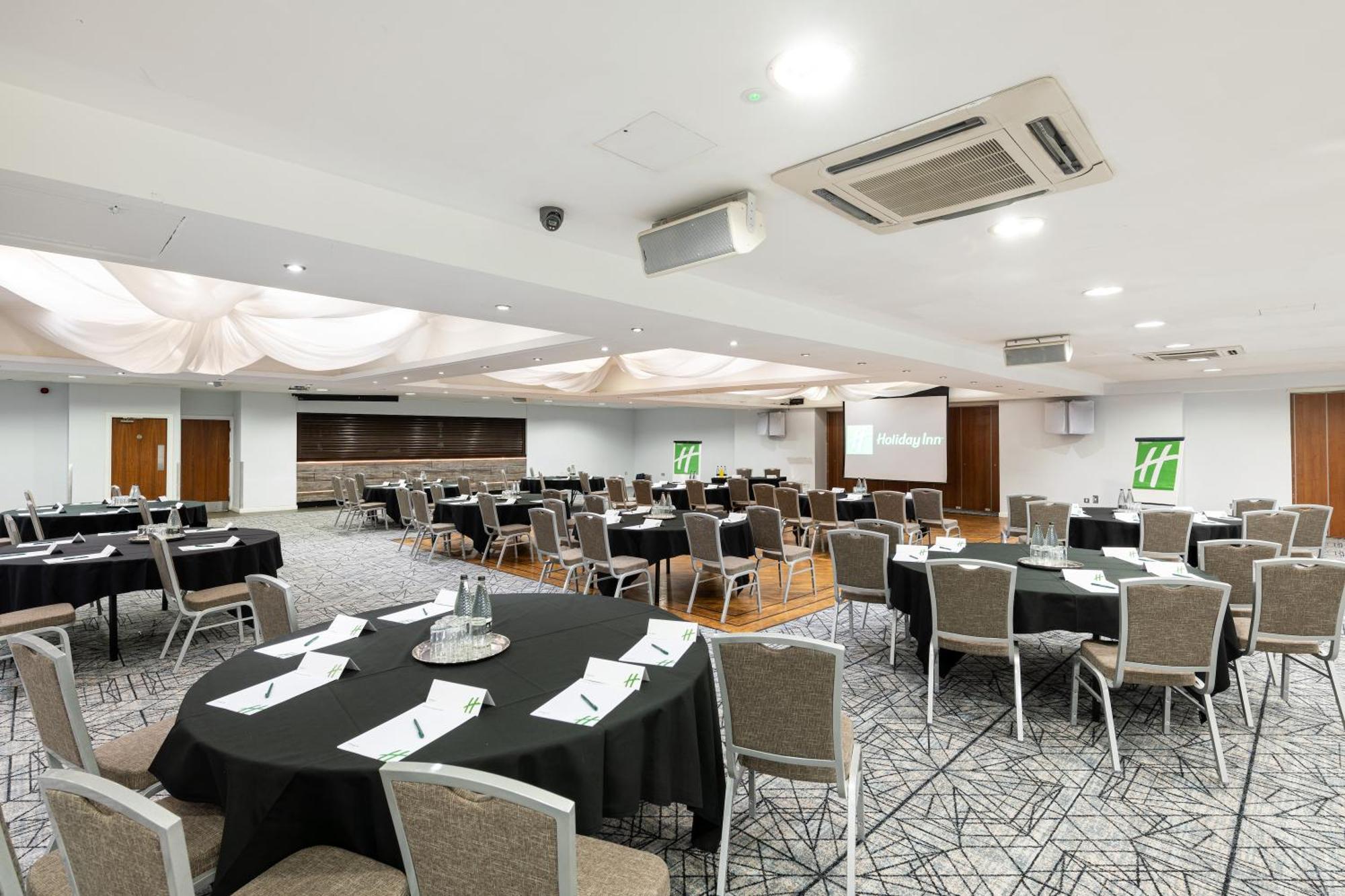 - - Oldham By Ihg Hotel Manchester