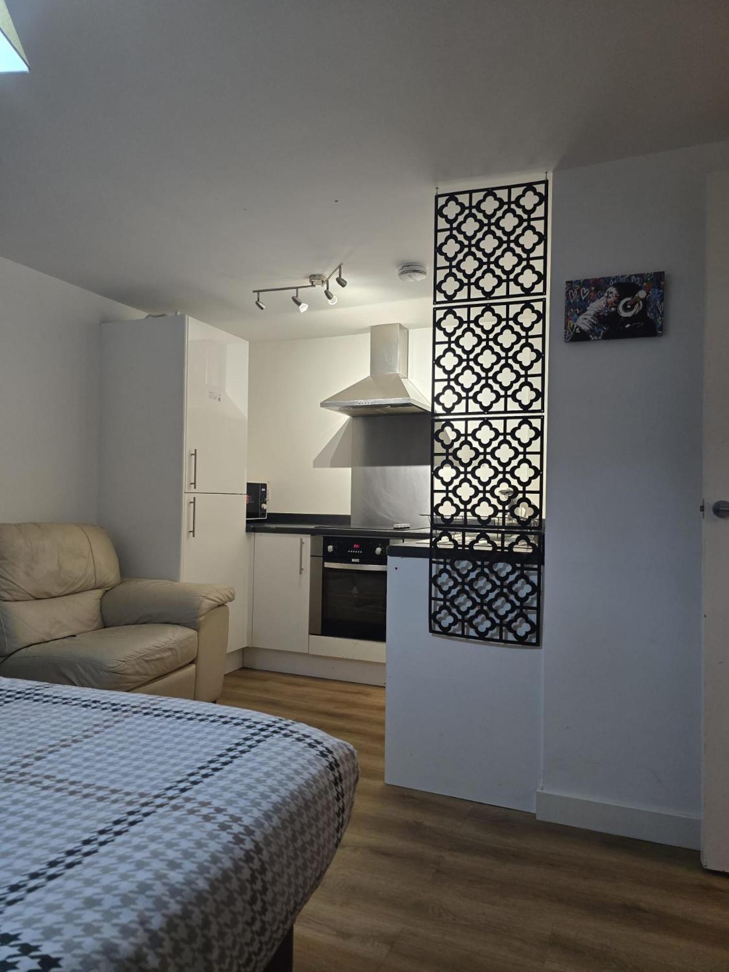Apartment Small And Cozy Getaway
