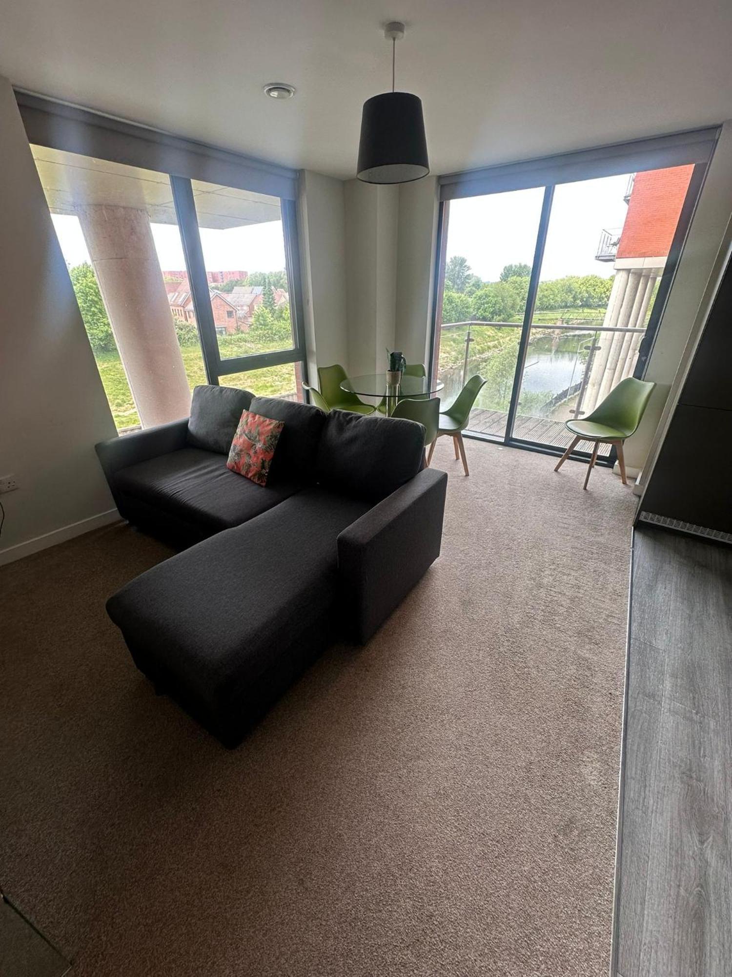 Beehosting Adelphi Wharf Manchester