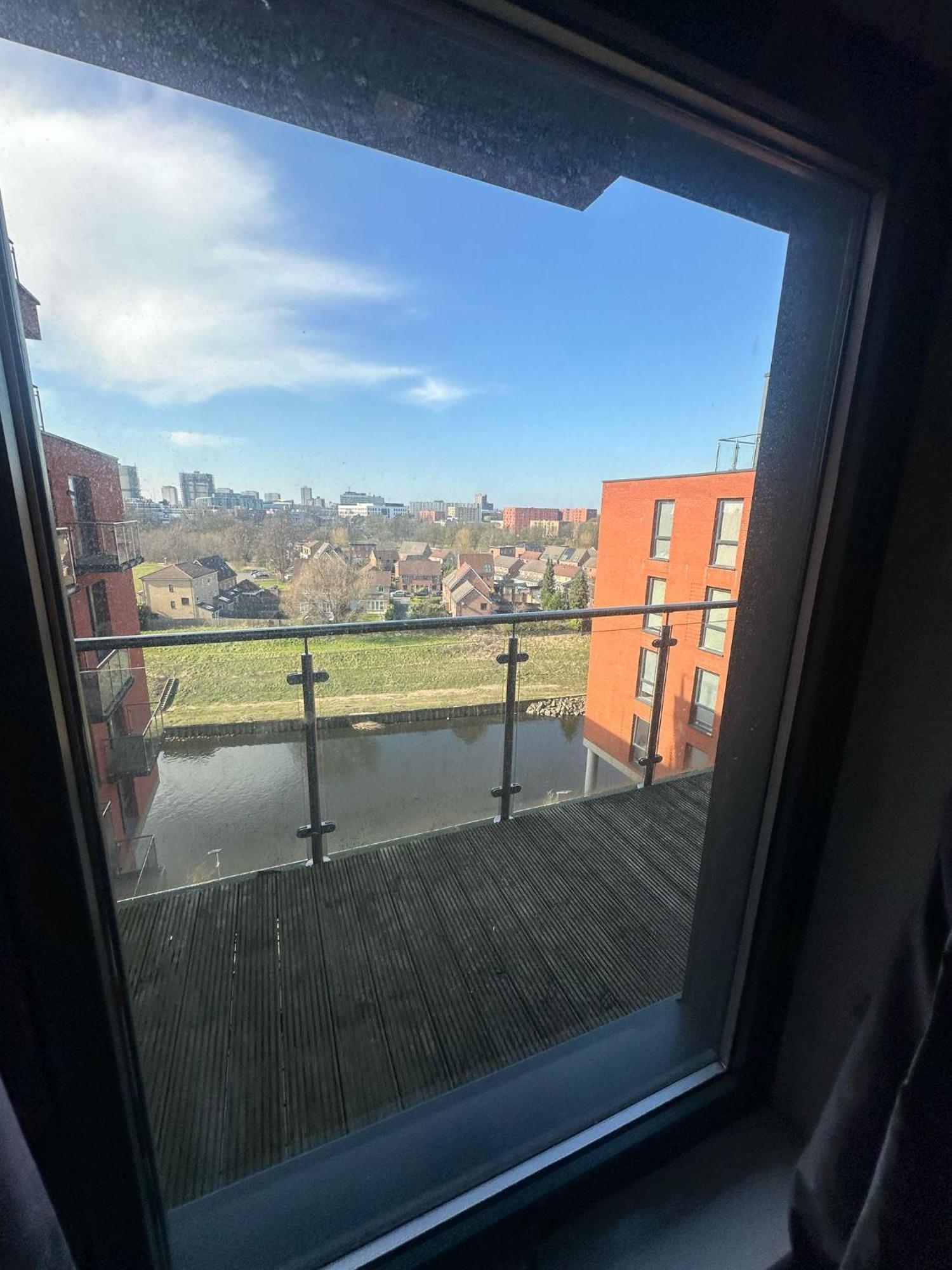Beehosting Adelphi Wharf Aparthotel *
