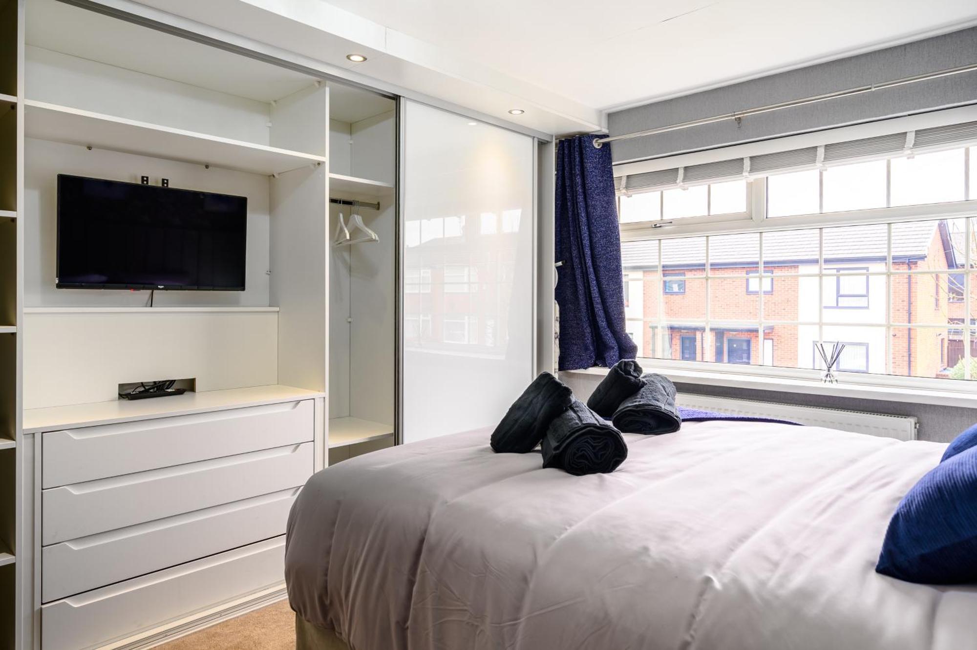 Droylsden Eden - Next To Tram - Free Parking Near Coop- Live & Etihad Stadium * Manchester