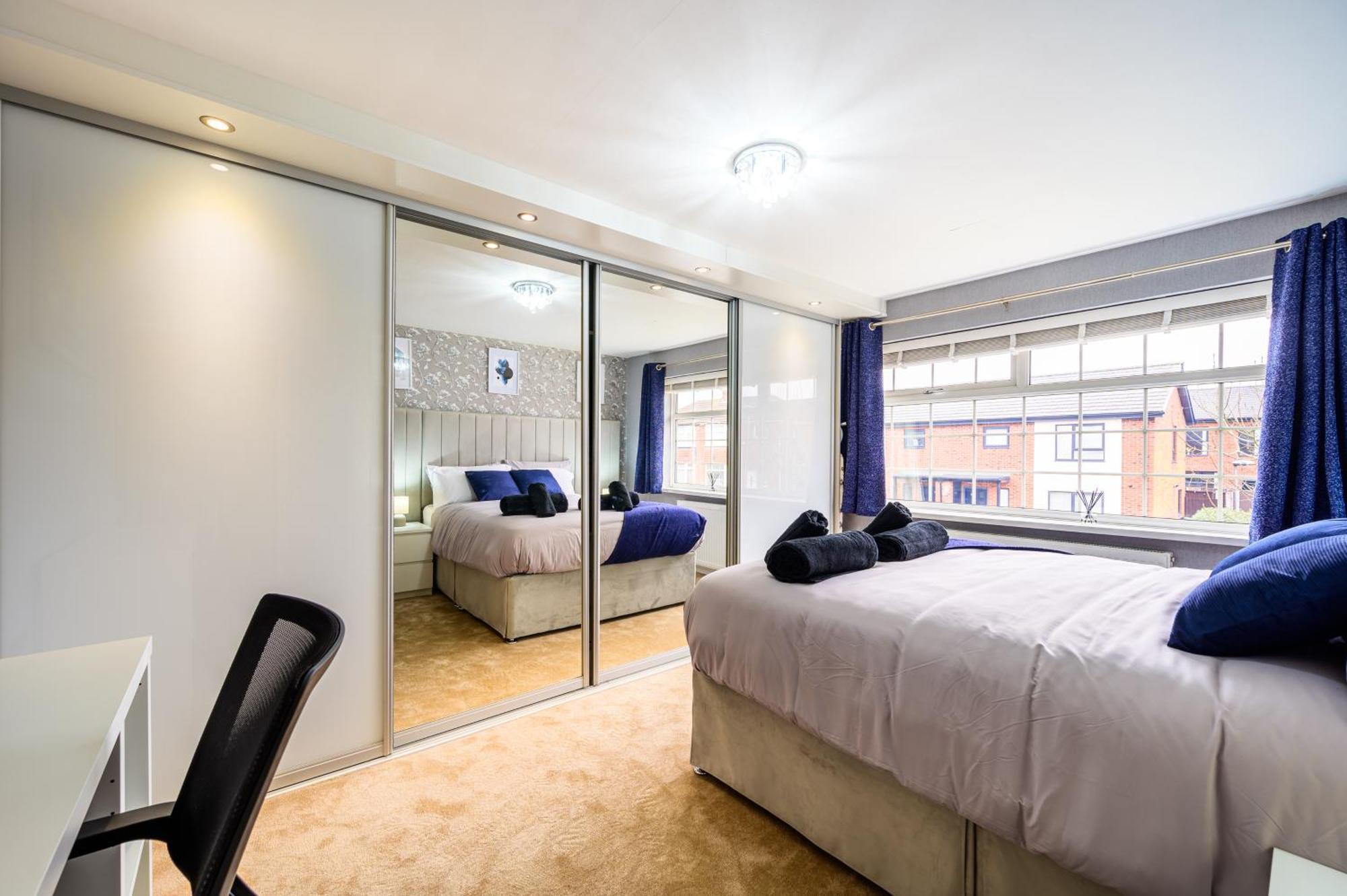 Droylsden Eden - Next To Tram - Free Parking Near Coop- Live & Etihad Stadium Holiday home Manchester