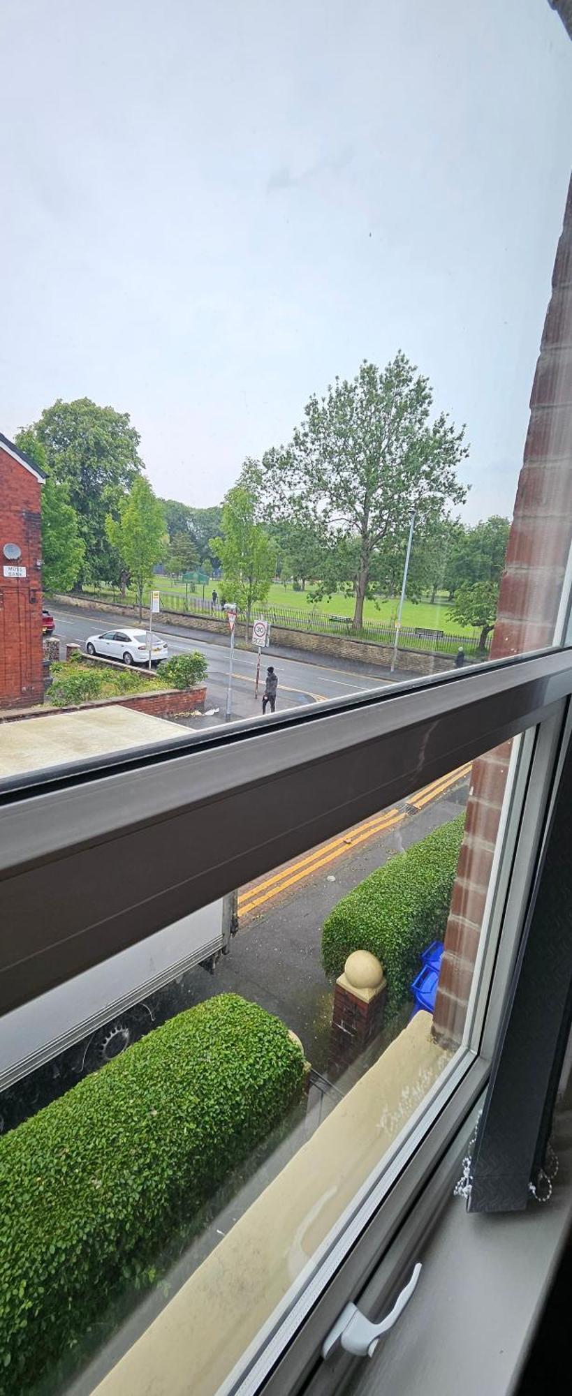 Modern Three Bed House Near Manchester City Centre Holiday home Manchester