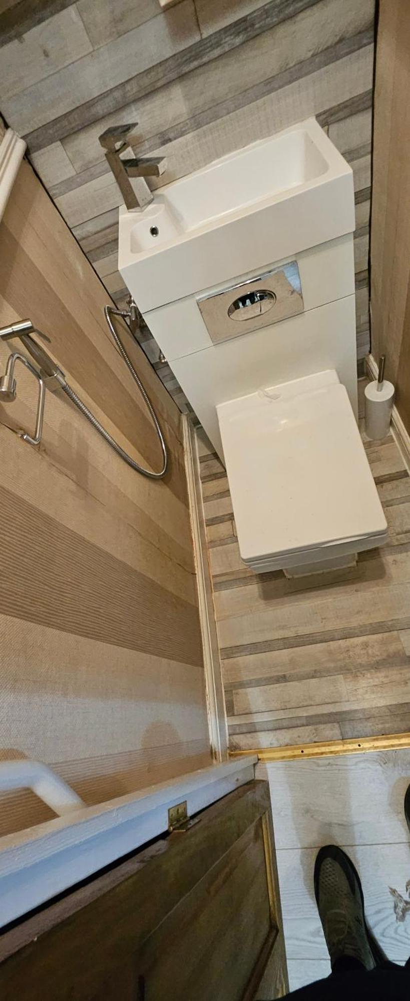 Modern Three Bed House Near Manchester City Centre *