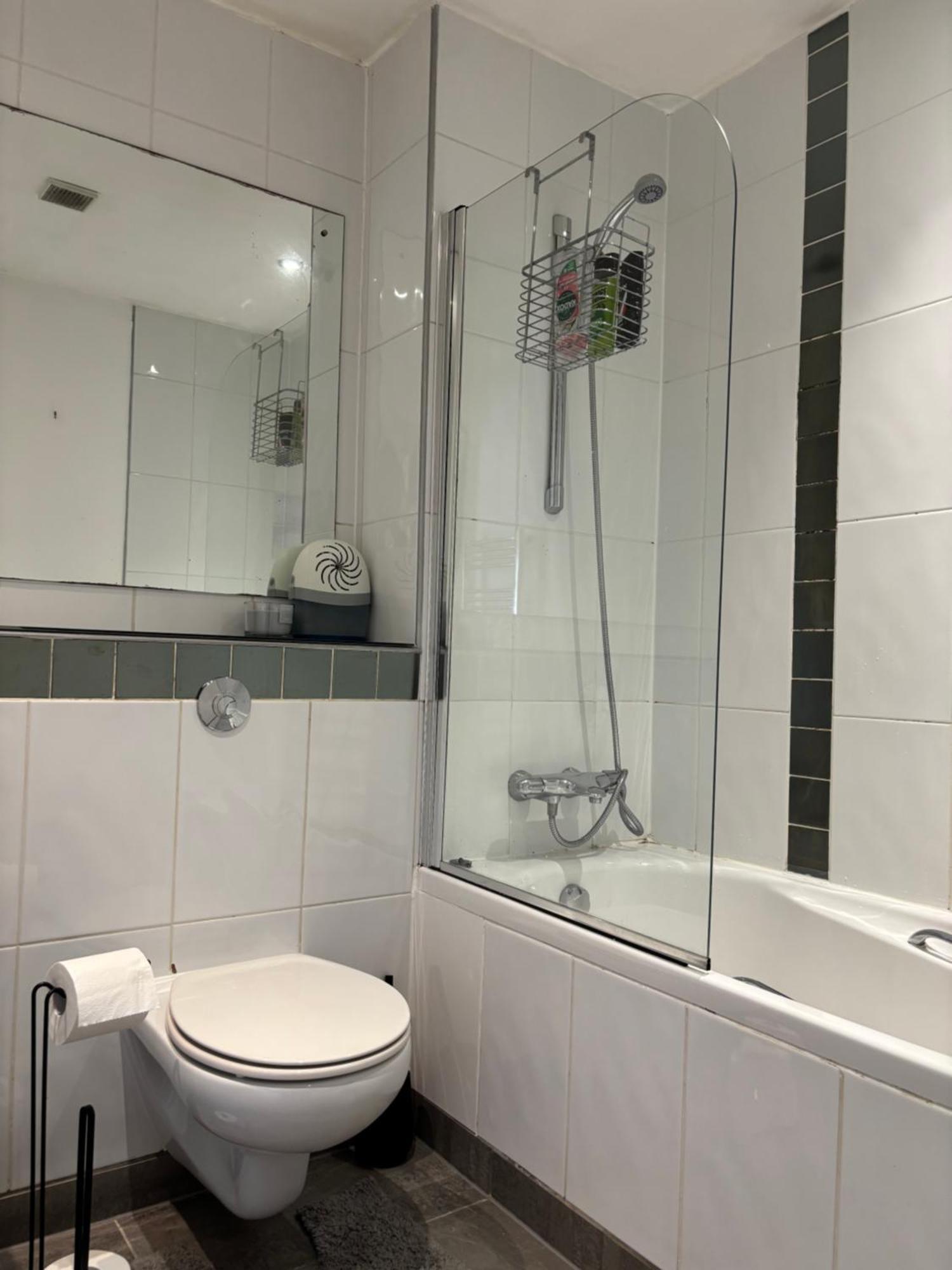 Apartment Lux 2bed Centre And Ao Arena Free Parking Modern *
