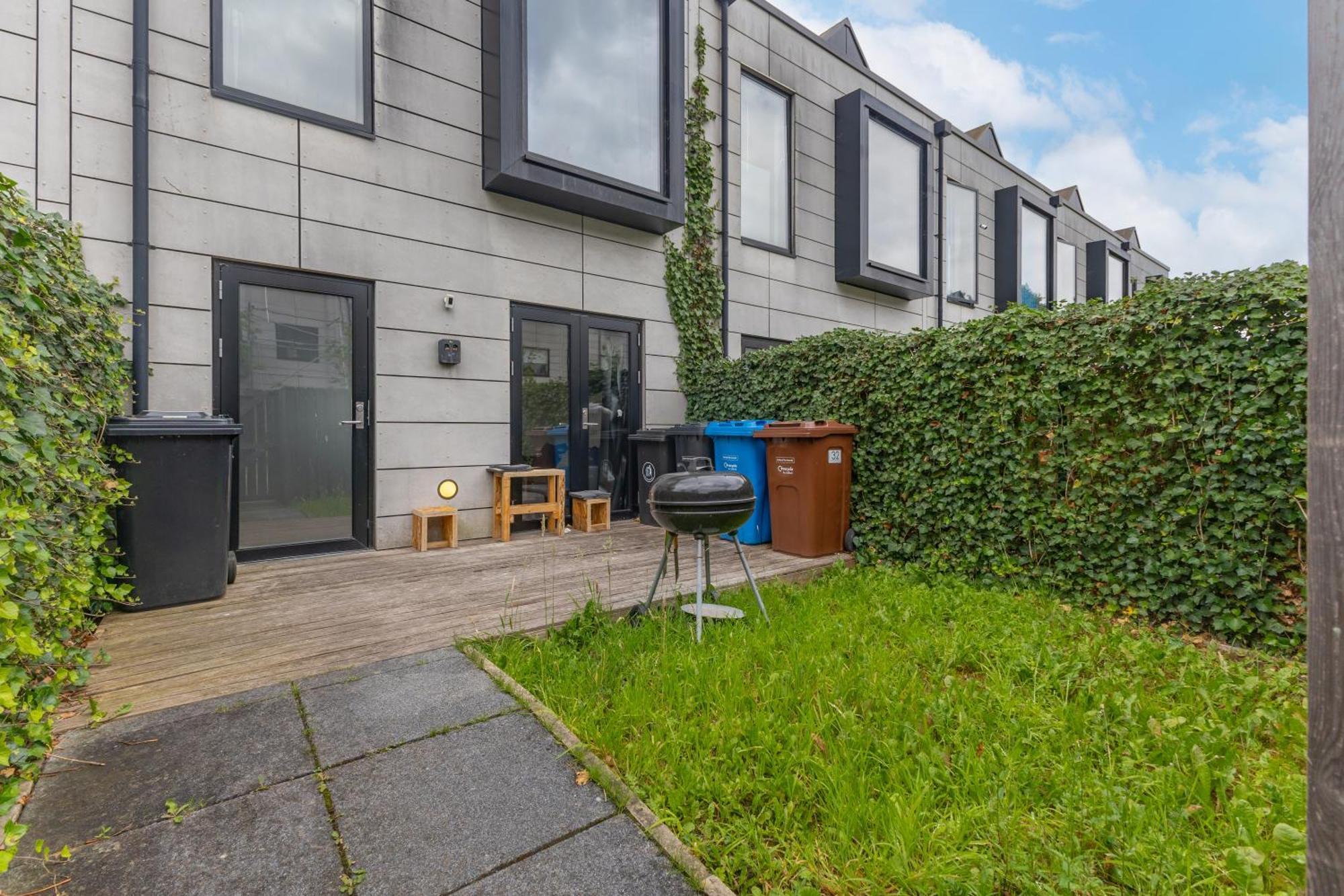 Apartment Large Townhouse 5 Beds With Two Parking Spaces - Centre