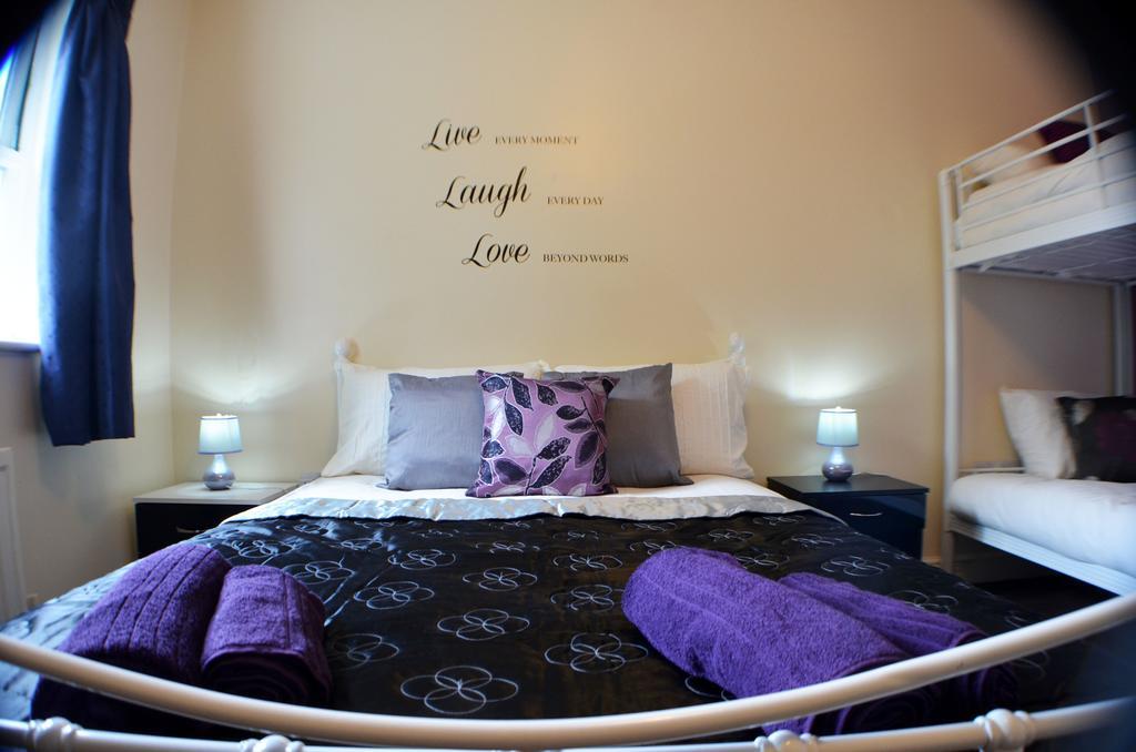 Schuster House Guest house Manchester