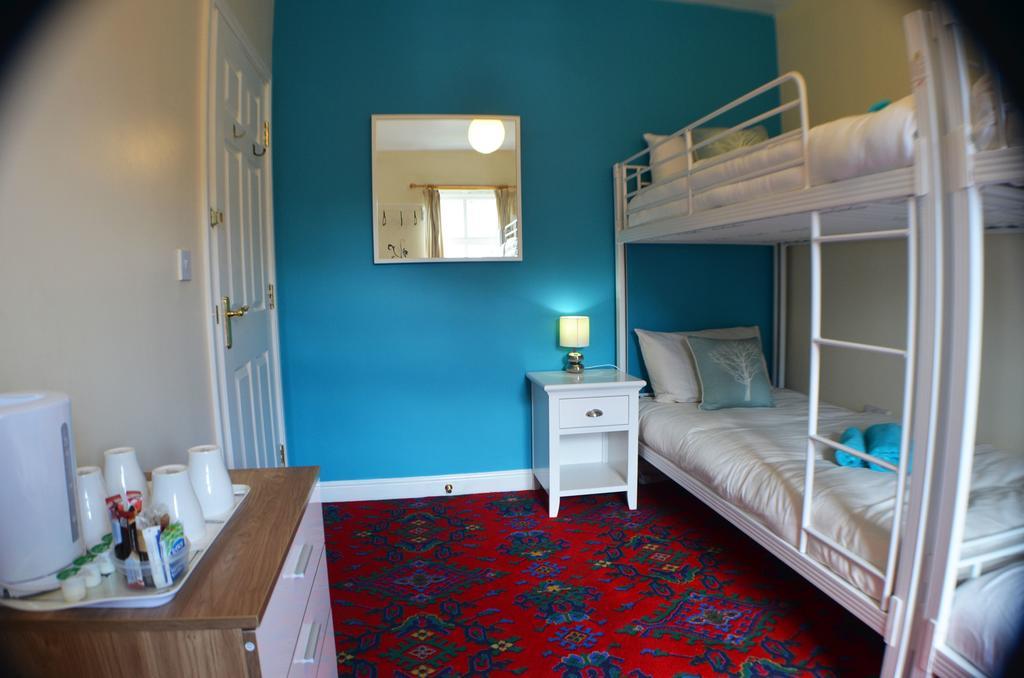 Guest house Schuster House *