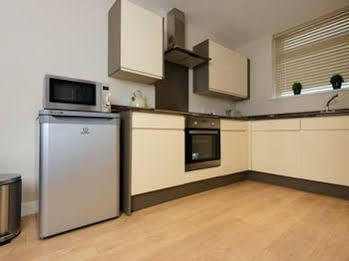 City Gate Apartment *