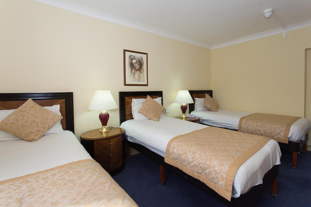 Britannia & Hotel 3*