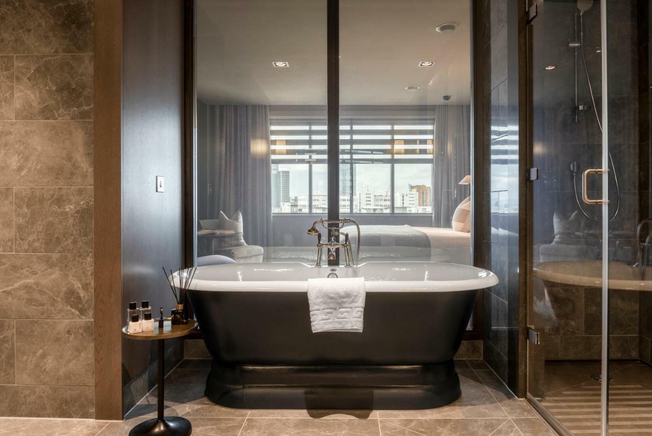 Dakota Hotel 4*