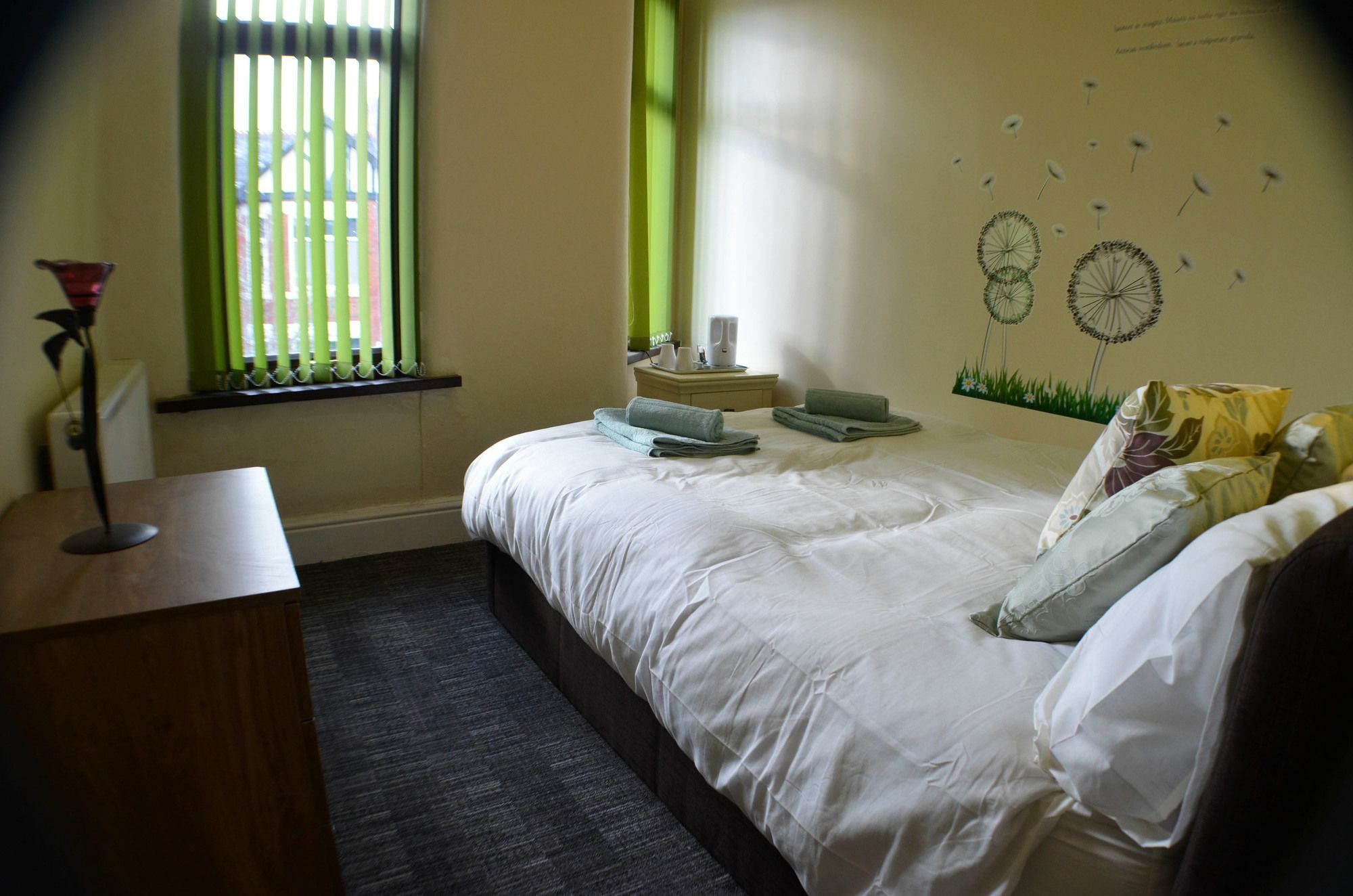 Guest house Birchfields Manchester