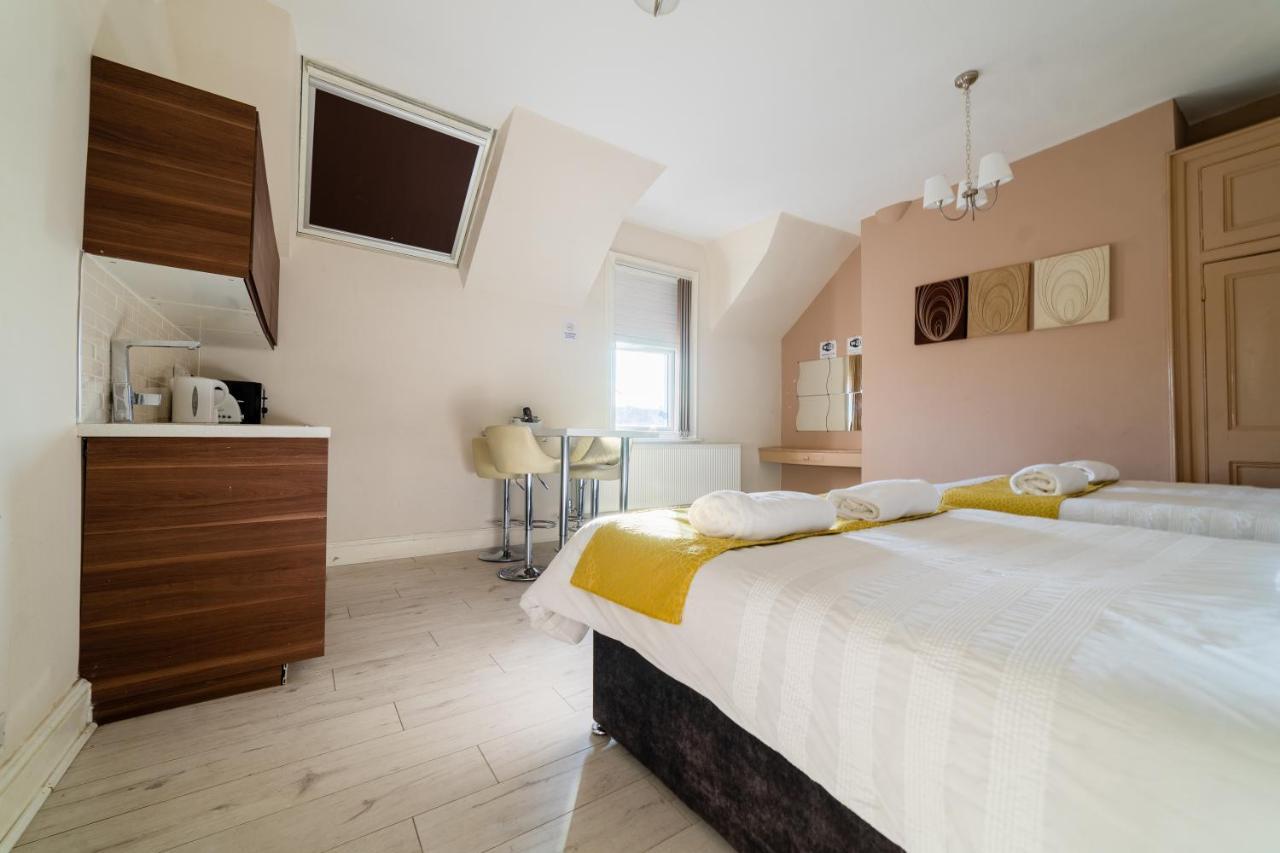 Regency Bed & Breakfast 2*