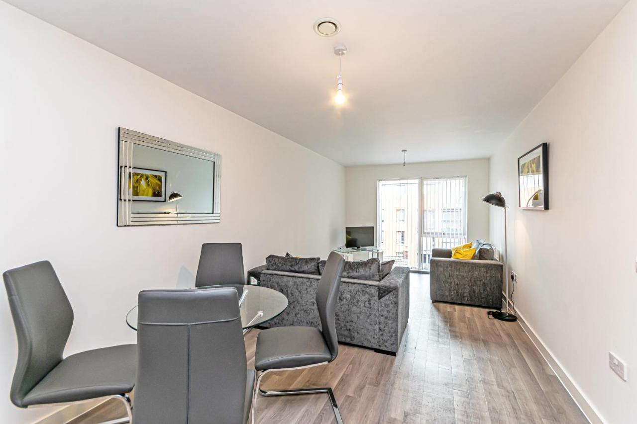 Halo House Apartment *