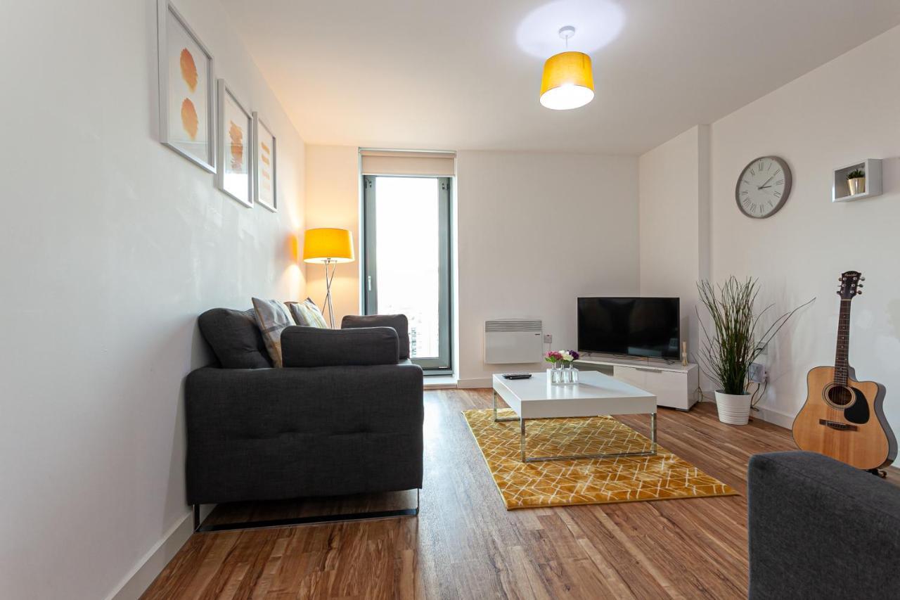 Apartment X1 Media City 3 Bedroomed Free Wifi & Free Parking Manchester