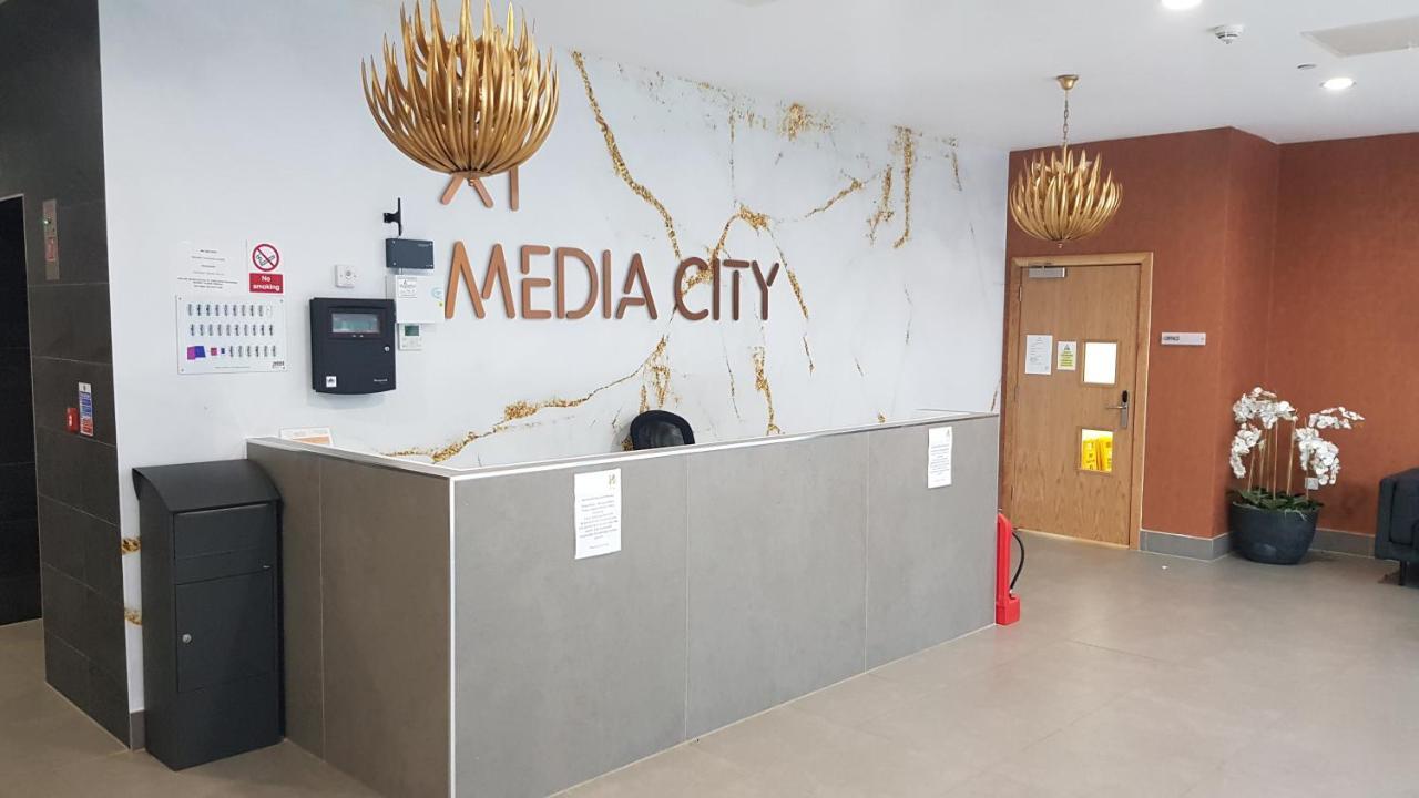X1 Media City 3 Bedroomed Free Wifi & Free Parking *
