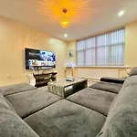 Full Home In Heywood Street Near Cheetham Hill