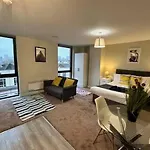 Cosy Studio For 2 In Central Manchester