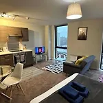 Cosy Studio For 2 In Central Manchester